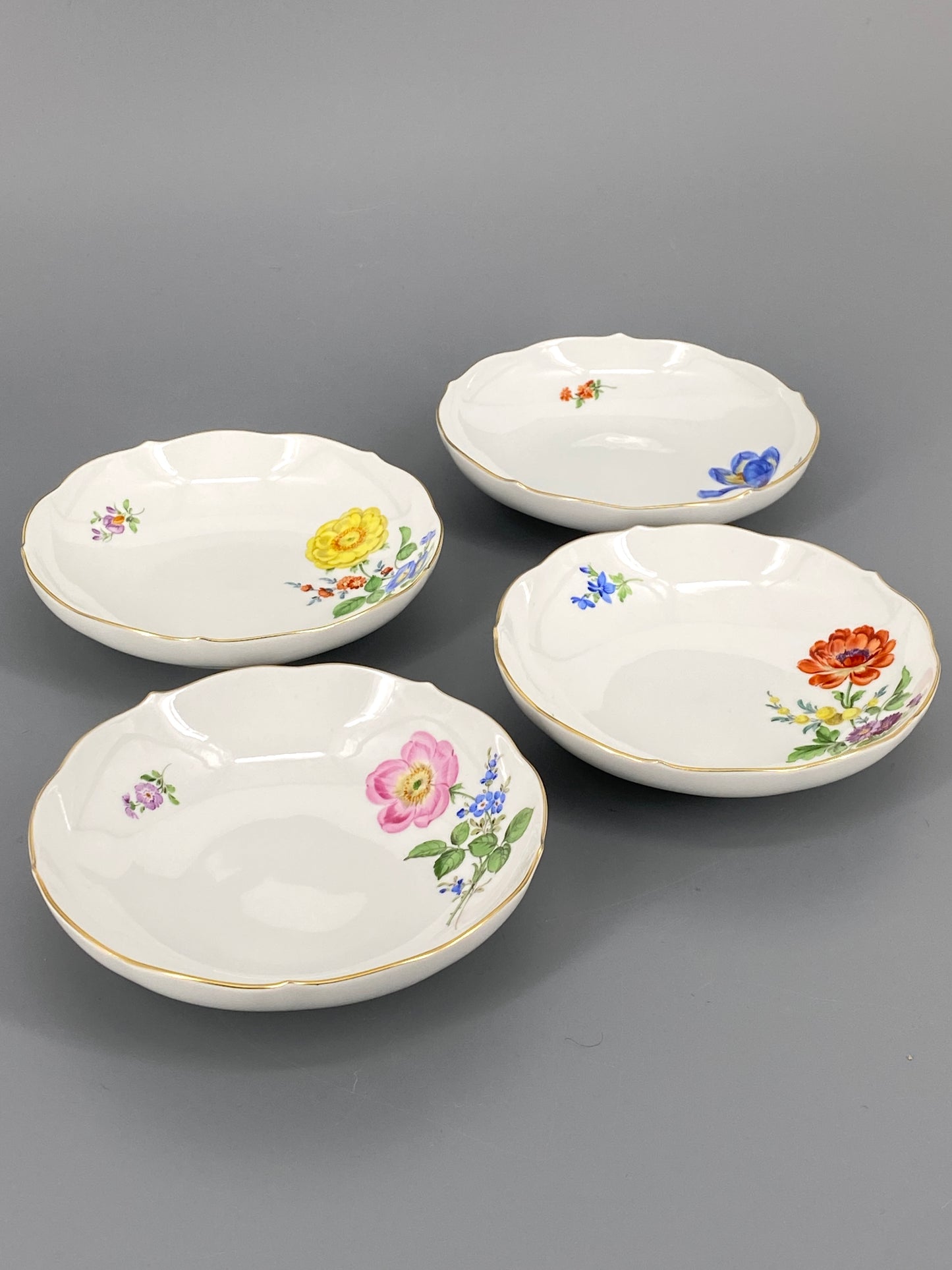 Meissen Porzellan Geschirr Konvolut, Blumendekor