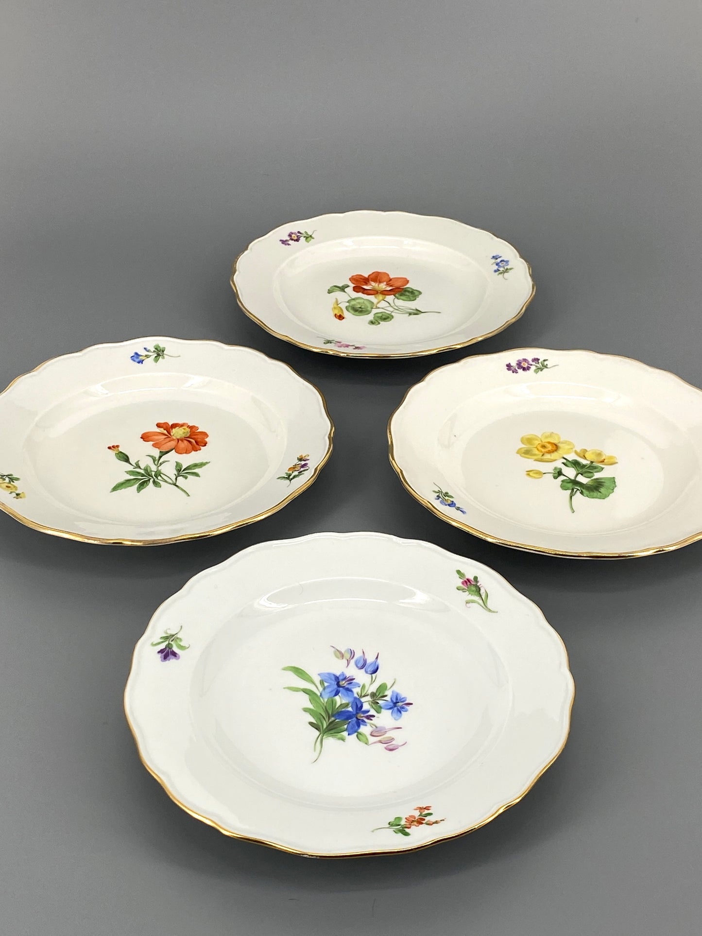Meissen Porzellan Geschirr Konvolut, Blumendekor