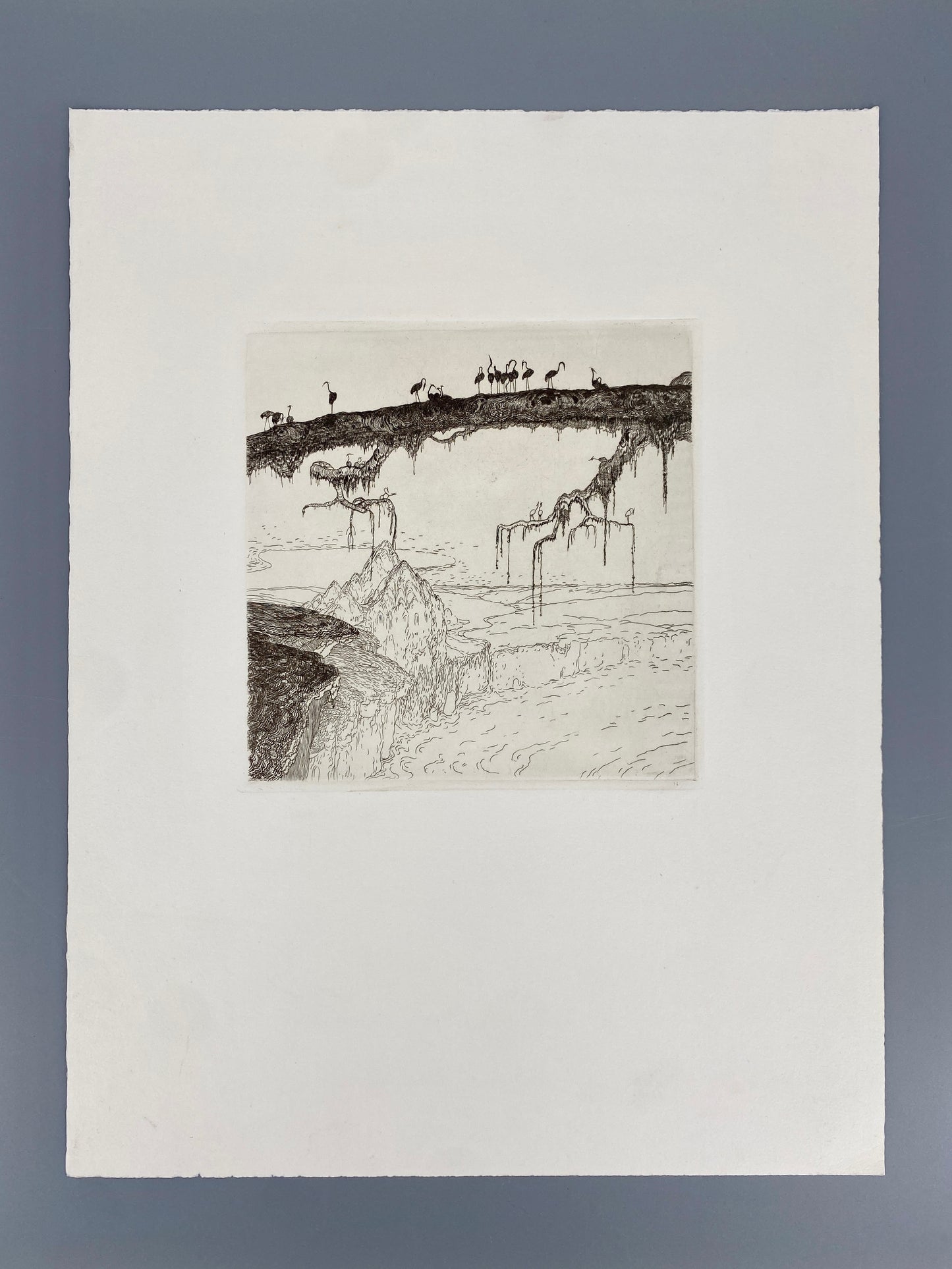 Radierung "Flamingos auf einem Baumstamm" von Wenzel Hablik, 1909/1973