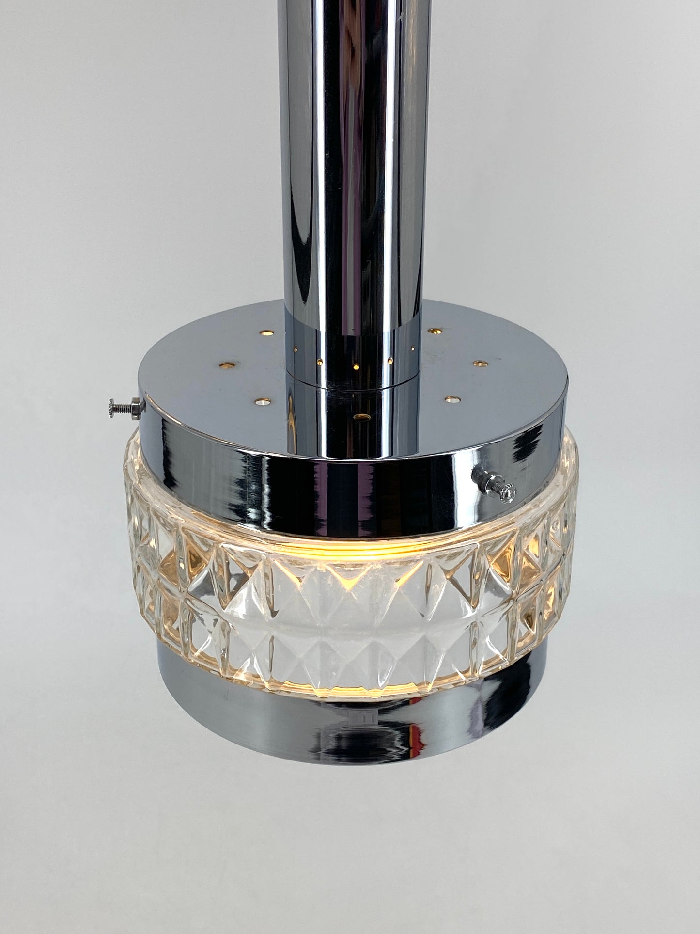 Verchromte Kaskadenlampe mit facettierten Glasschirmen, 60er