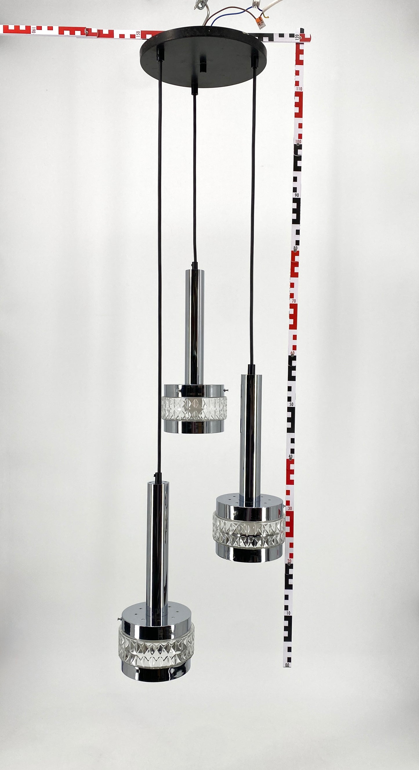 Verchromte Kaskadenlampe mit facettierten Glasschirmen, 60er