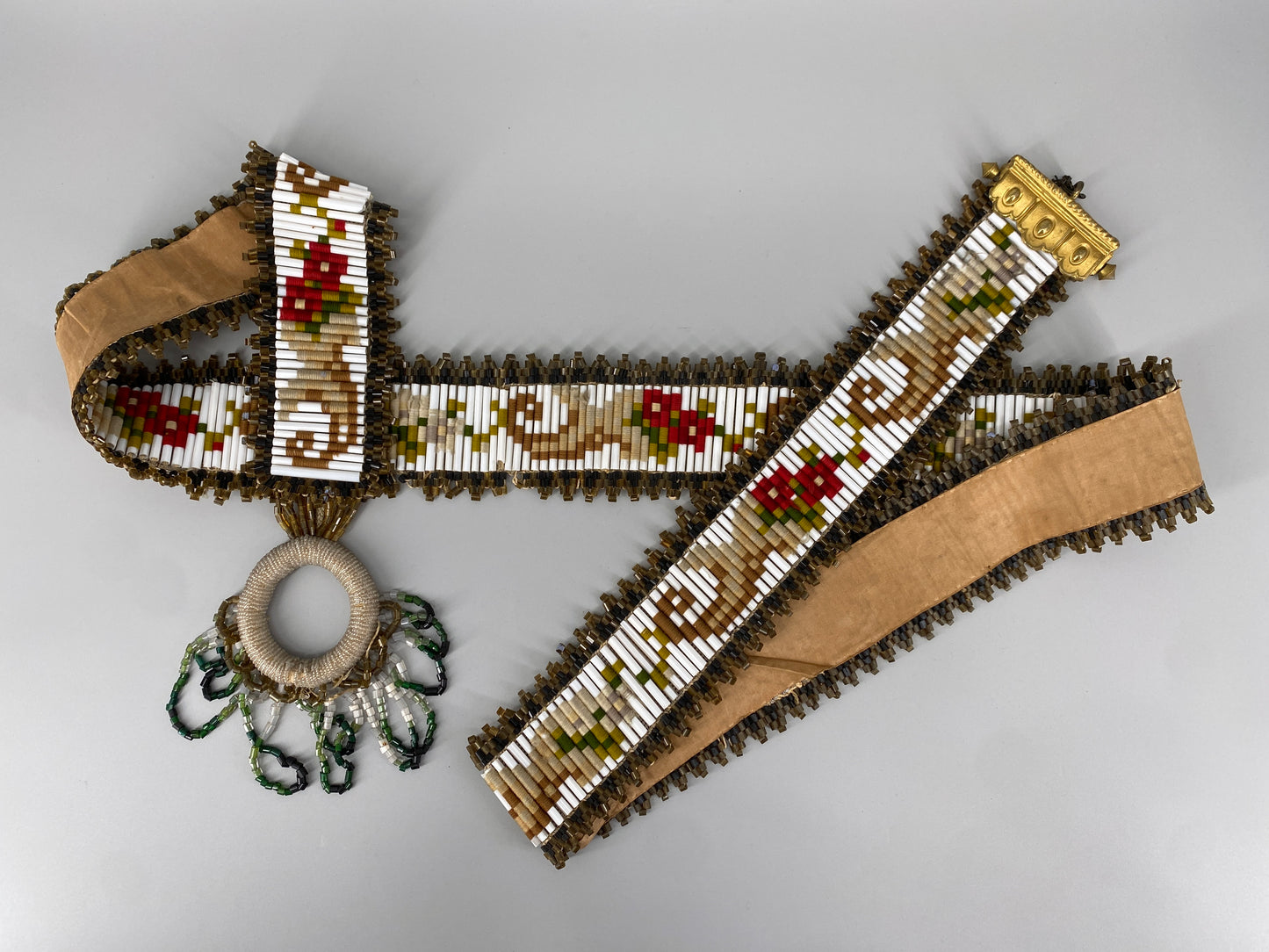 Antiker Wandbehang/Klingelzug aus Glasperlen, um 1900