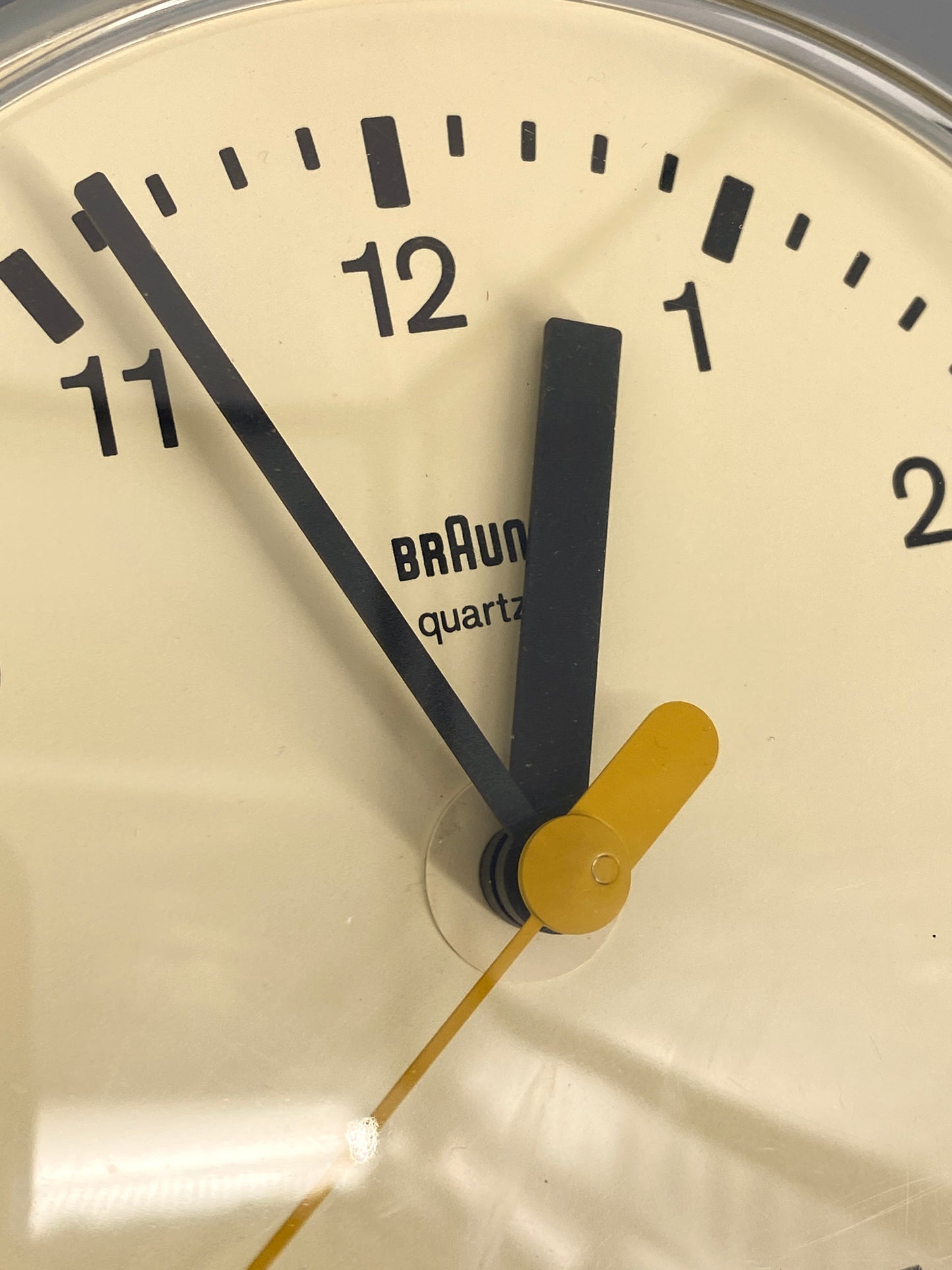 Wanduhr ABW 21 4833 von Dietrich Lubs für Braun, 1979