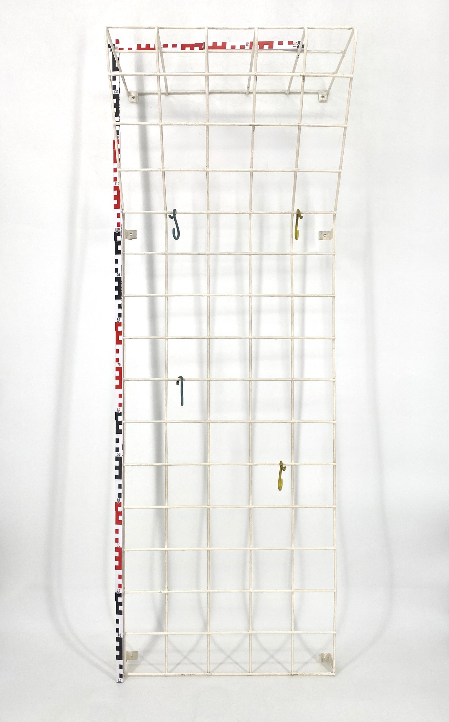 Wandgarderobe aus weiß lackiertem Metall, Karl Fichtel zugeschrieben, 50er