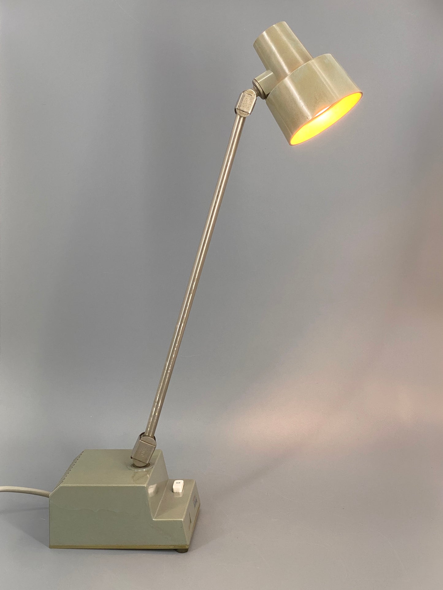 Tischlampe von Wolfgang Dyroff für Elma VEB Chemnitz, DDR