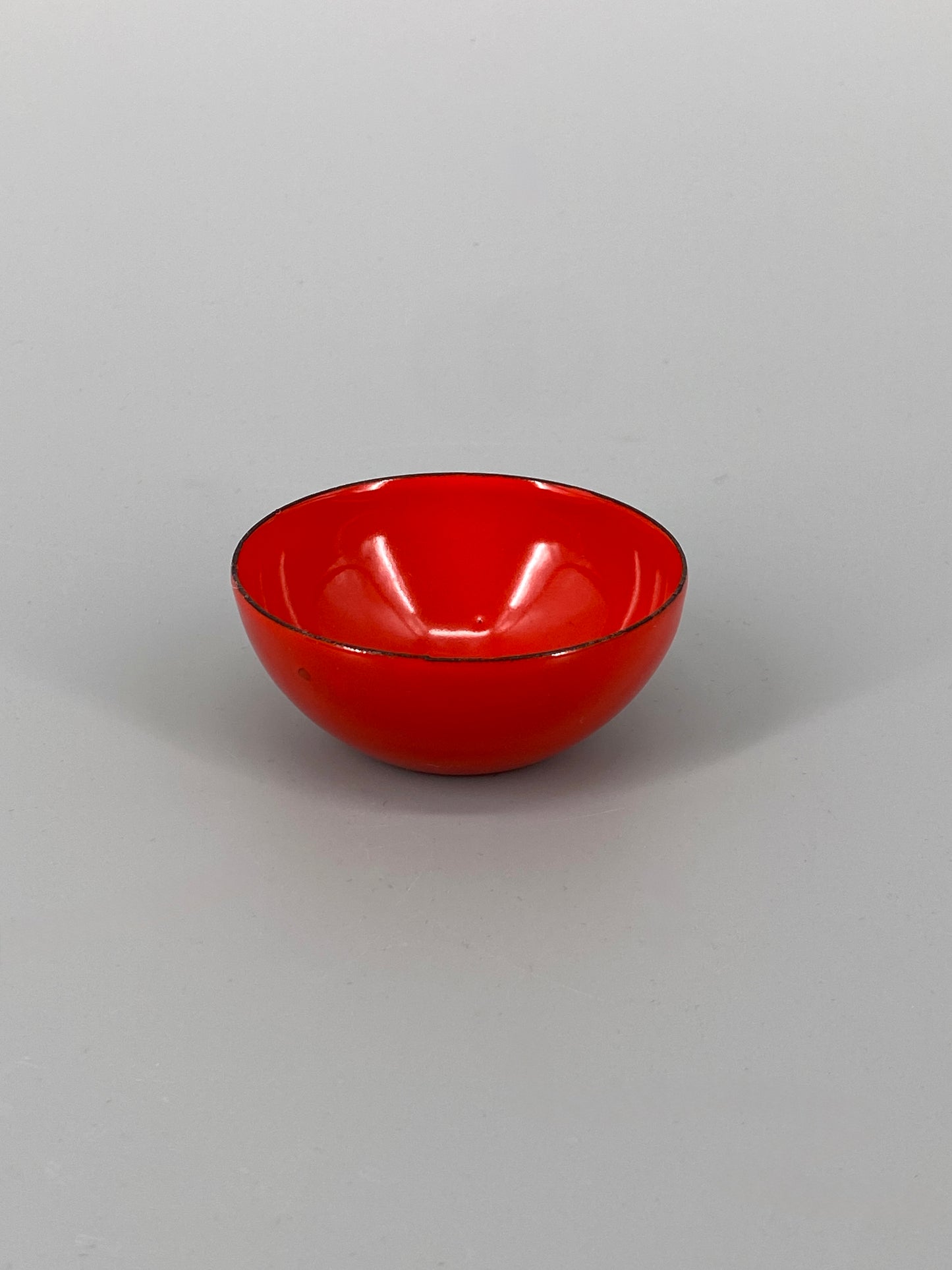 Mid Century Emaille Schalen von Kaj Franck für Finel, Finnland, 60er