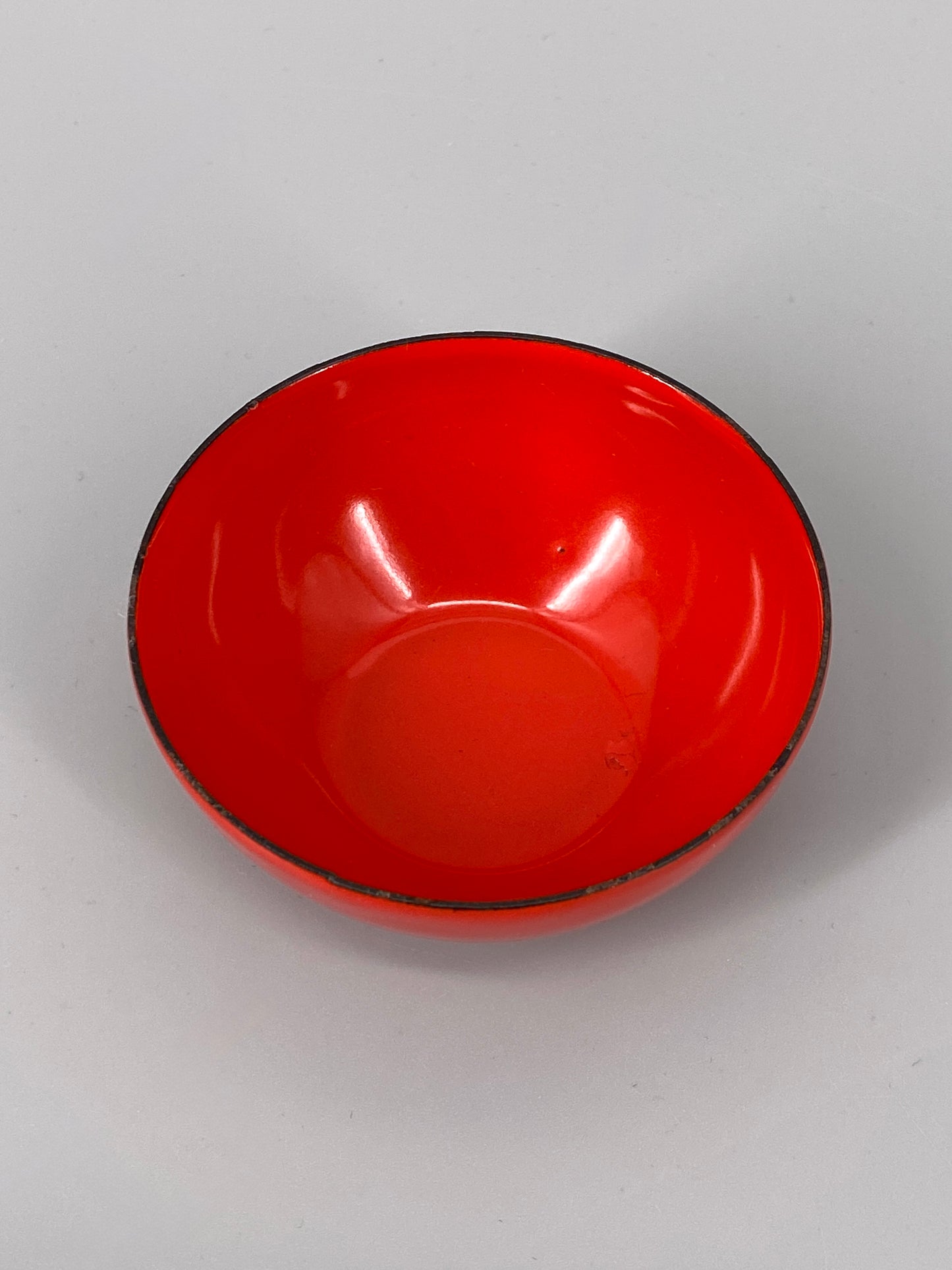 Mid Century Emaille Schalen von Kaj Franck für Finel, Finnland, 60er