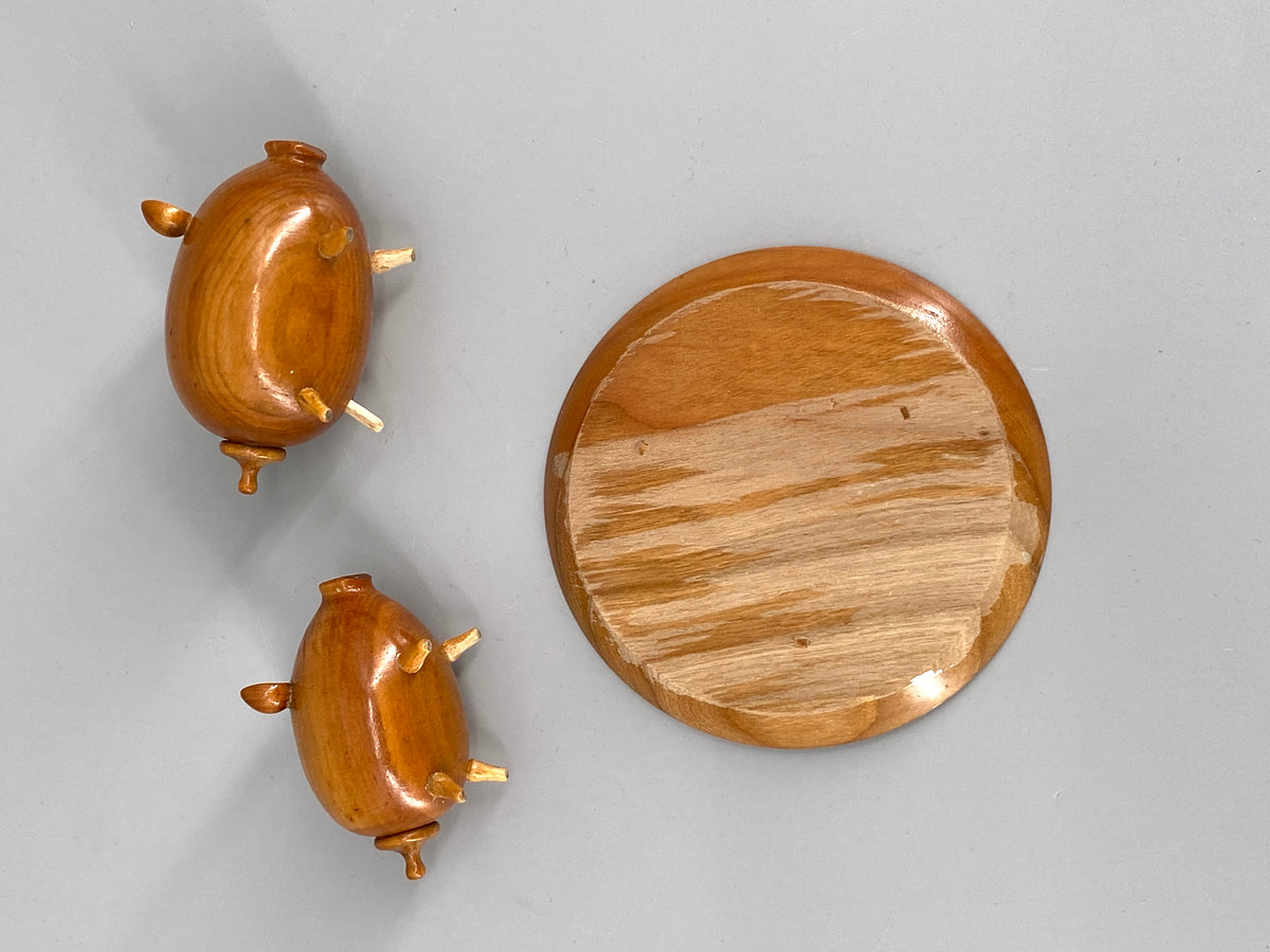 Mid Century Schweine als Salz- und Pfefferstreuer aus Holz, 1960er
