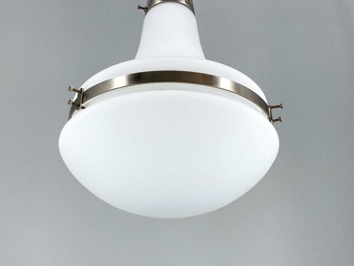 Hängelampe "PS 49" oder Luzette von Berliner Messinglampen, moderner Nachbau des Entwurfs von Peter Behrens um 1908