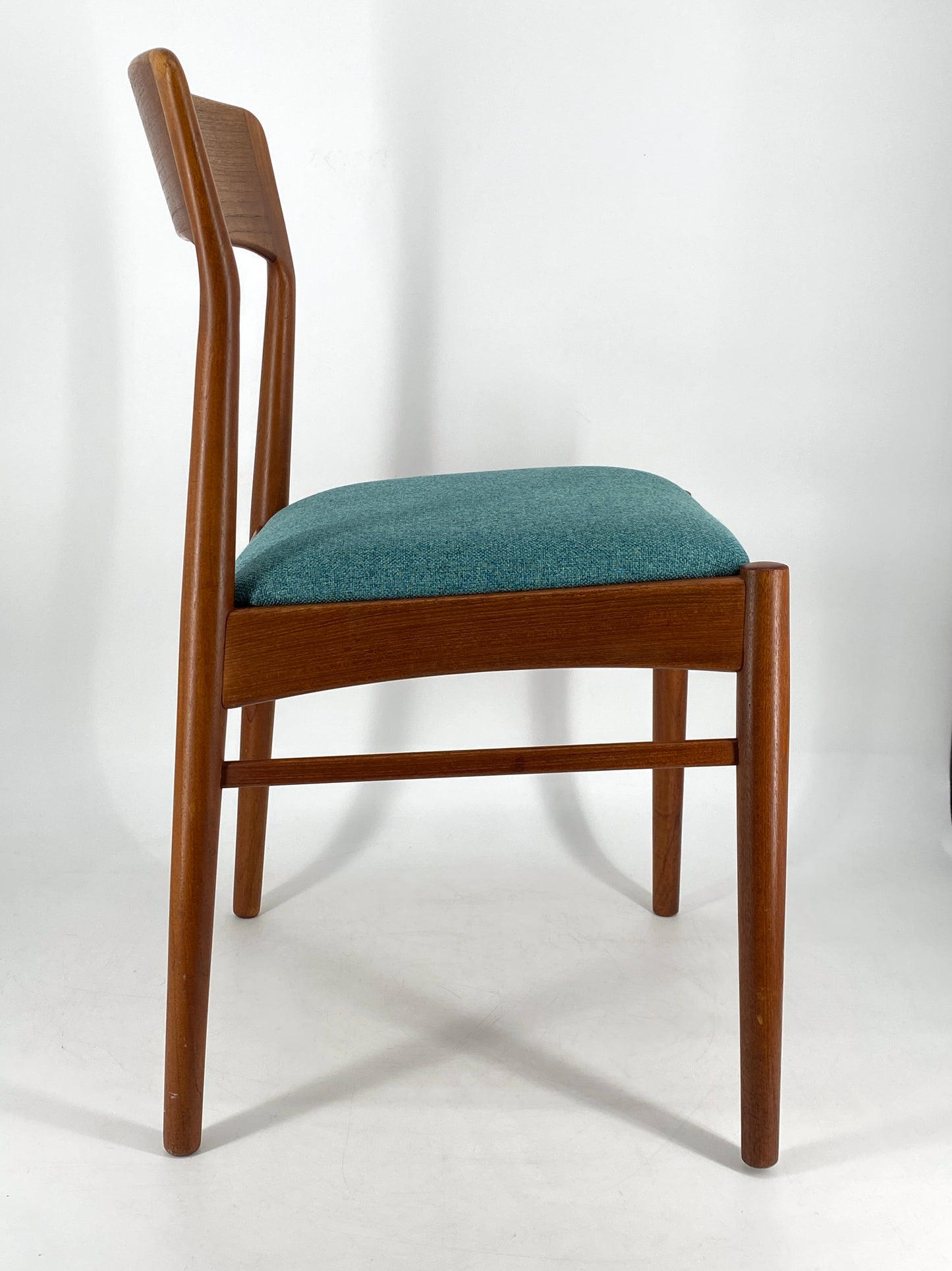 Set von vier Esszimmerstühlen aus Teakholz, KS Møbler, Dänemark