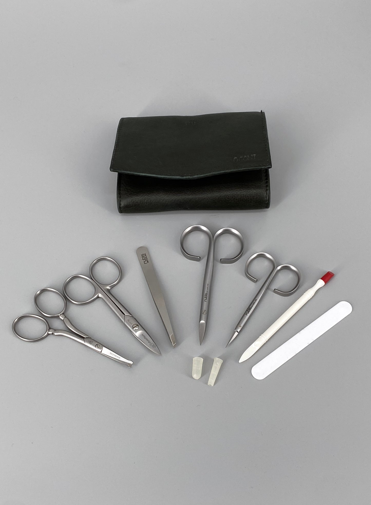 7-Teiliges Maniküre/Pediküre Set von Pro-Idee mit Utensilien von Dovo und Rubis