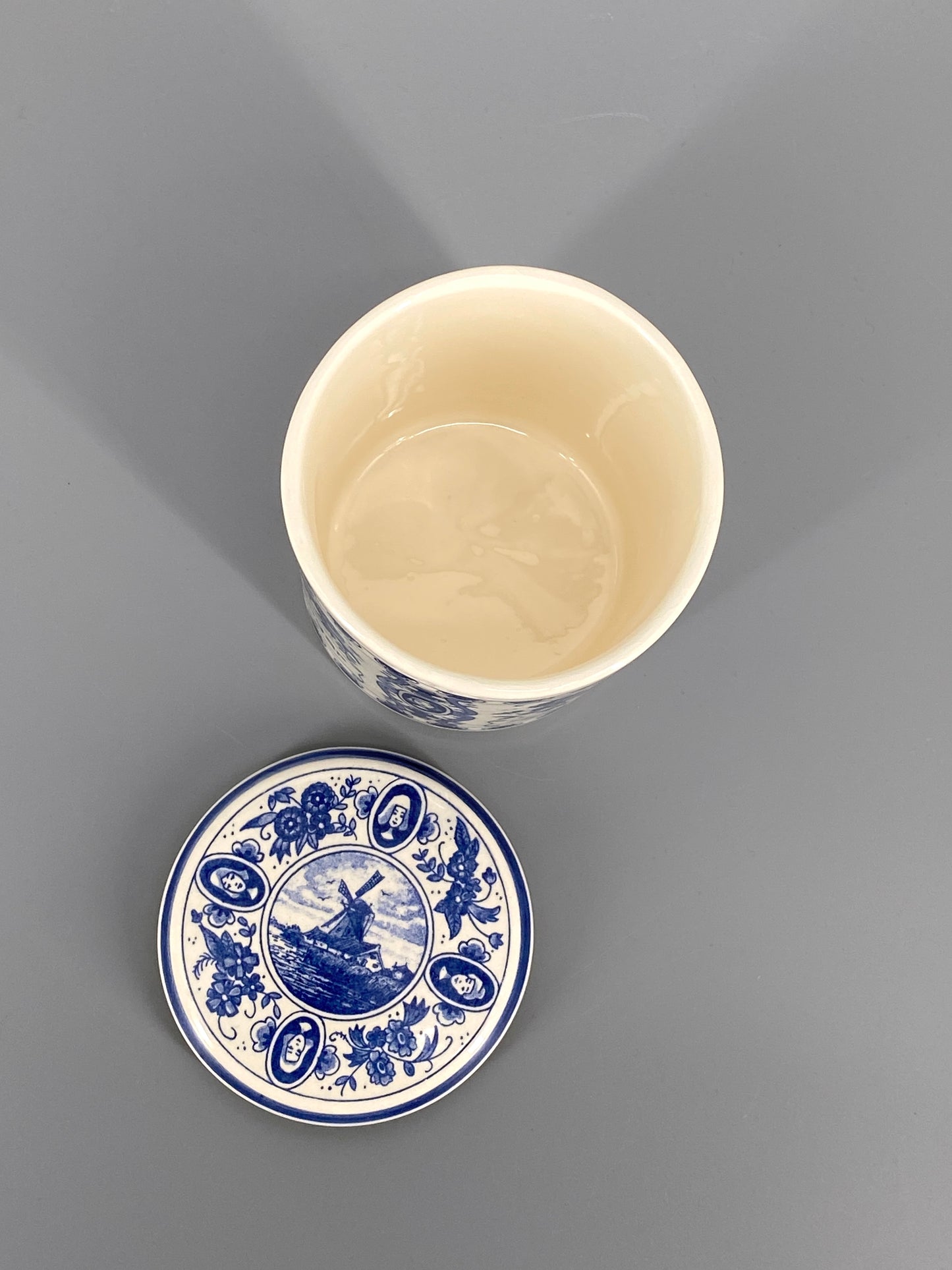 Zuckerdose von Delft, blau und weiß, aus Holland