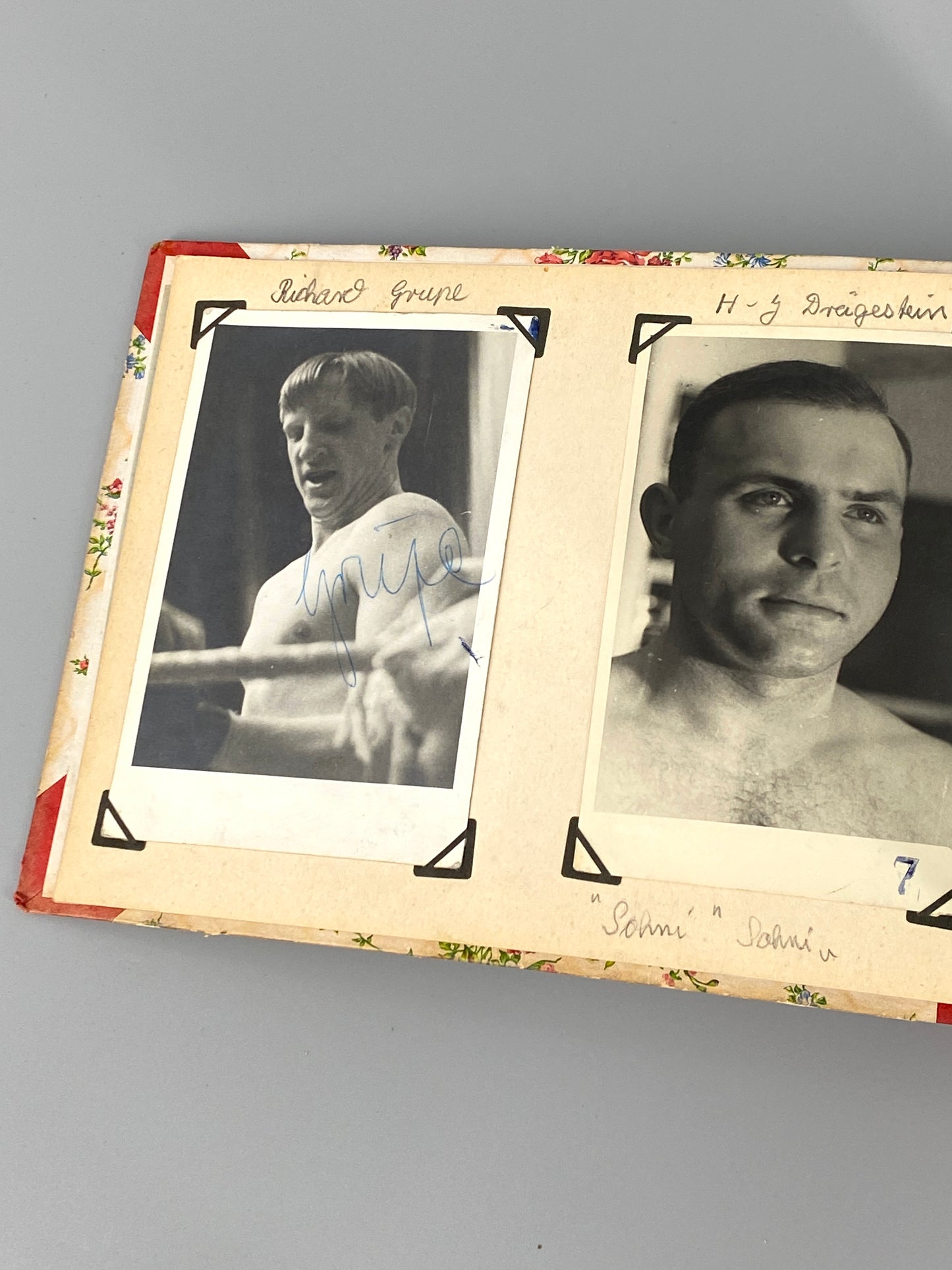Autogrammalbum deutscher Boxer, mit 28 Signaturen, um 1949