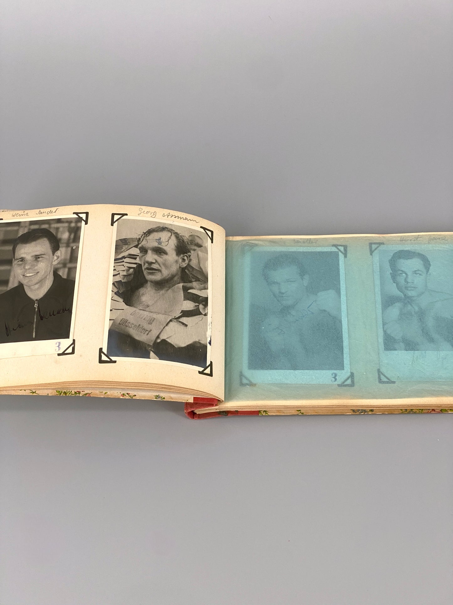 Autogrammalbum deutscher Boxer, mit 28 Signaturen, um 1949