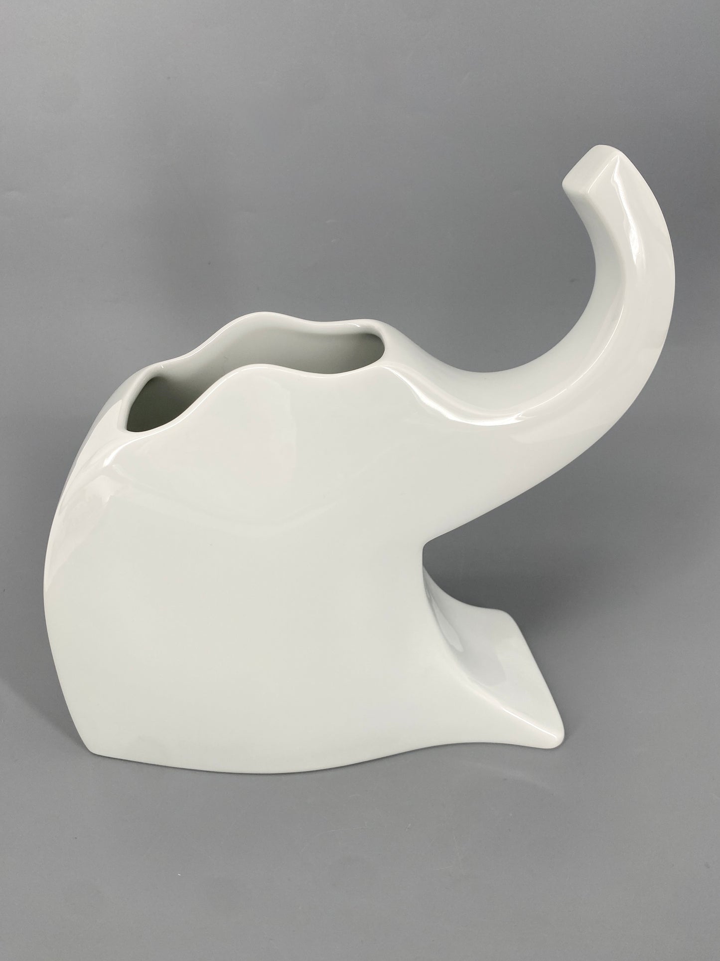 Blumenvase in Elefantenform von Johan van Loon für Rosenthal, Deutschland 1980er