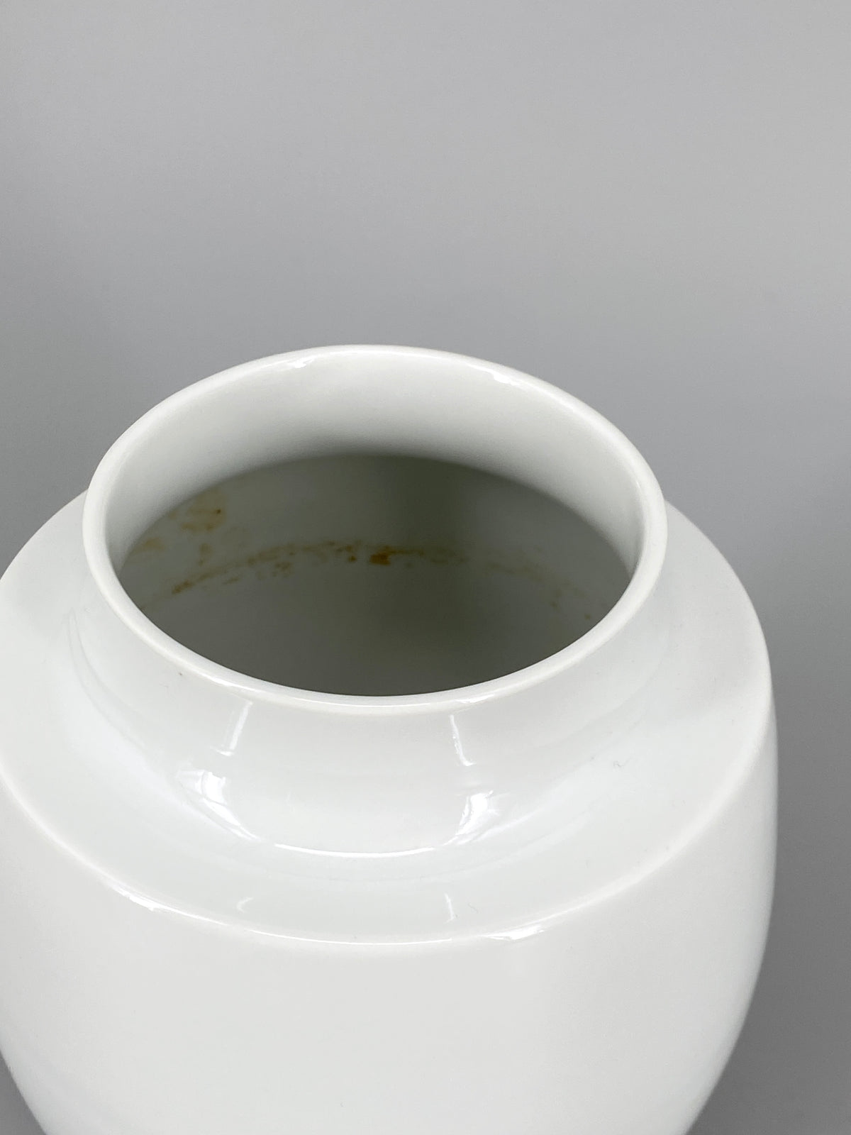 abgerundete weiße Porzellan Vase "140920" von Fürstenberg