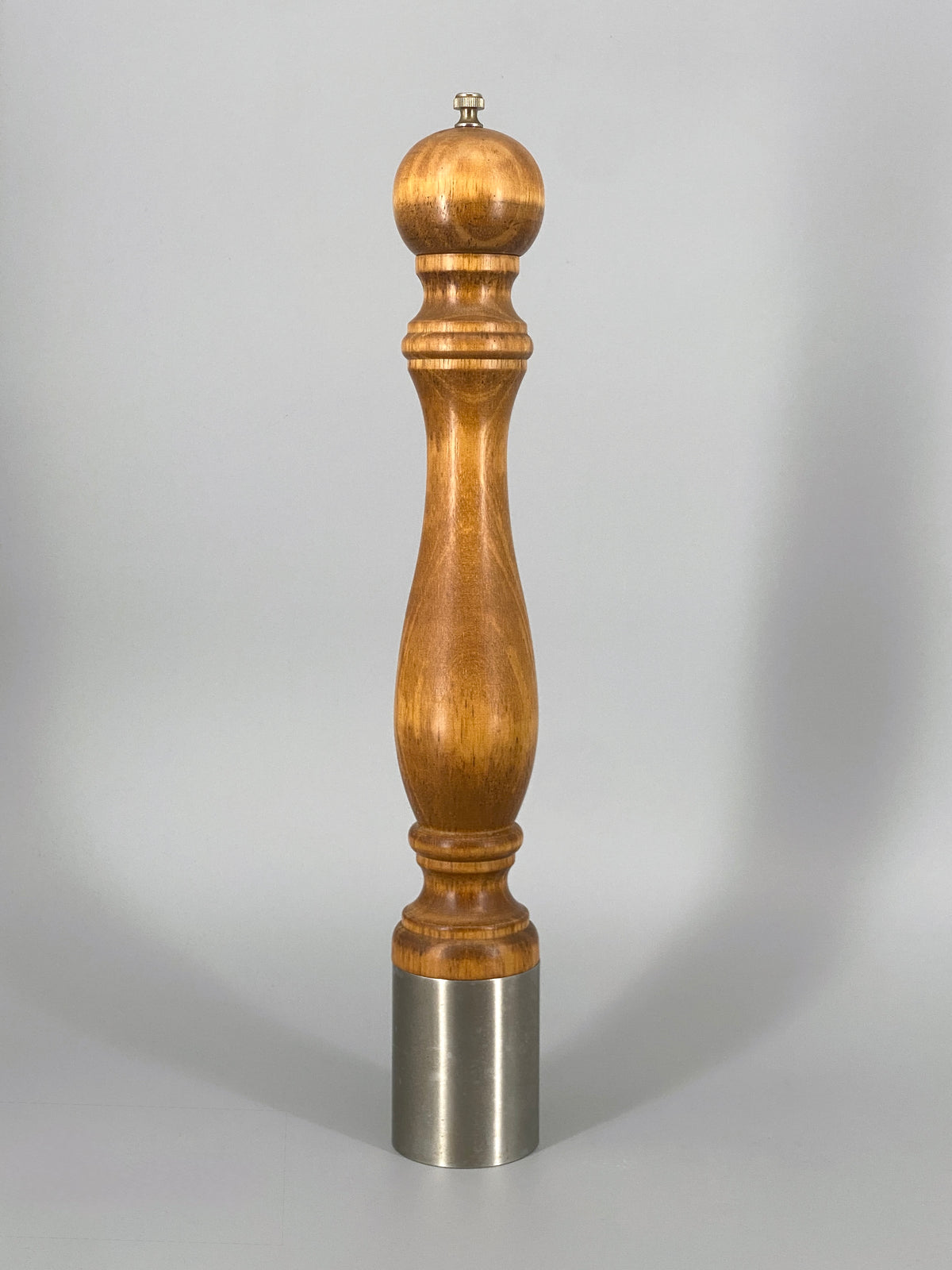 große Pfeffermühle aus Holz und Carbonstahl von Holar, Taiwan, vintage