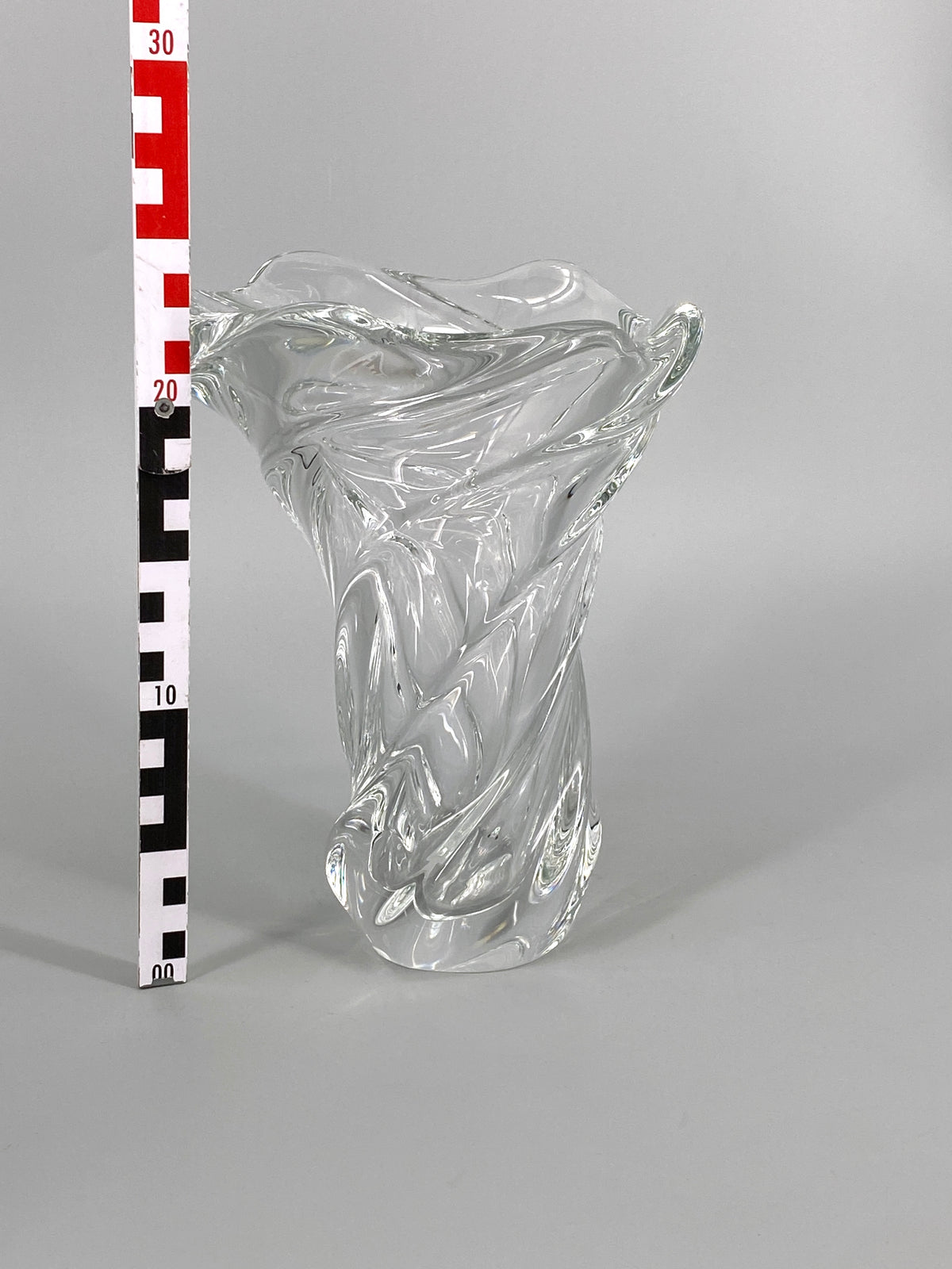 Mid Century skulpturale Spiral Vase aus Glas, 1950er