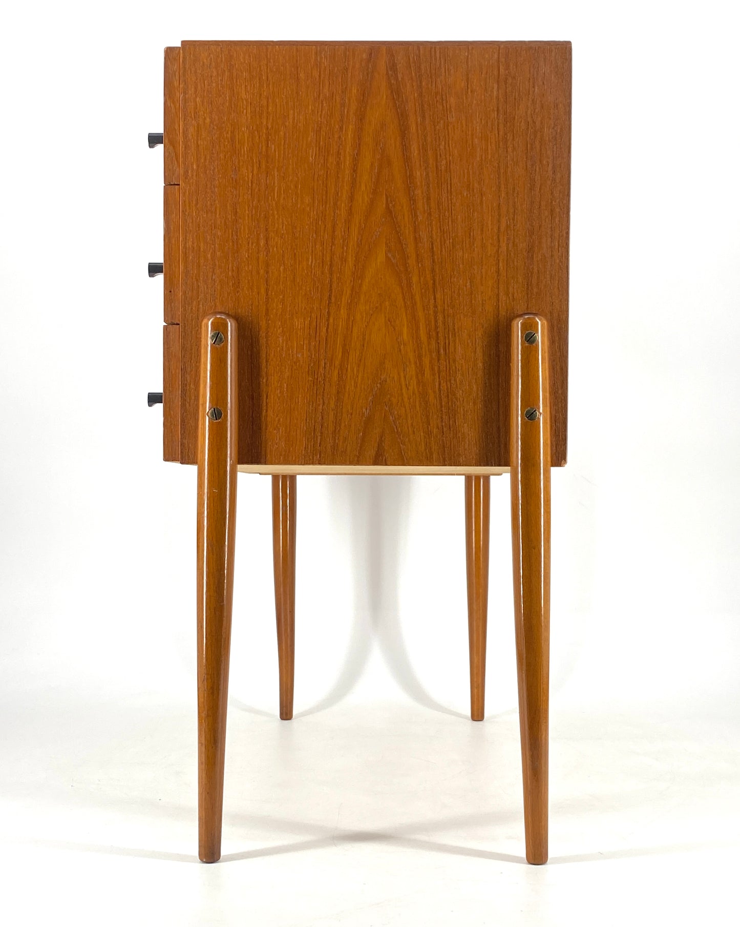 Kleine Kommode aus Teakholz, Deutschland, 1950/60er