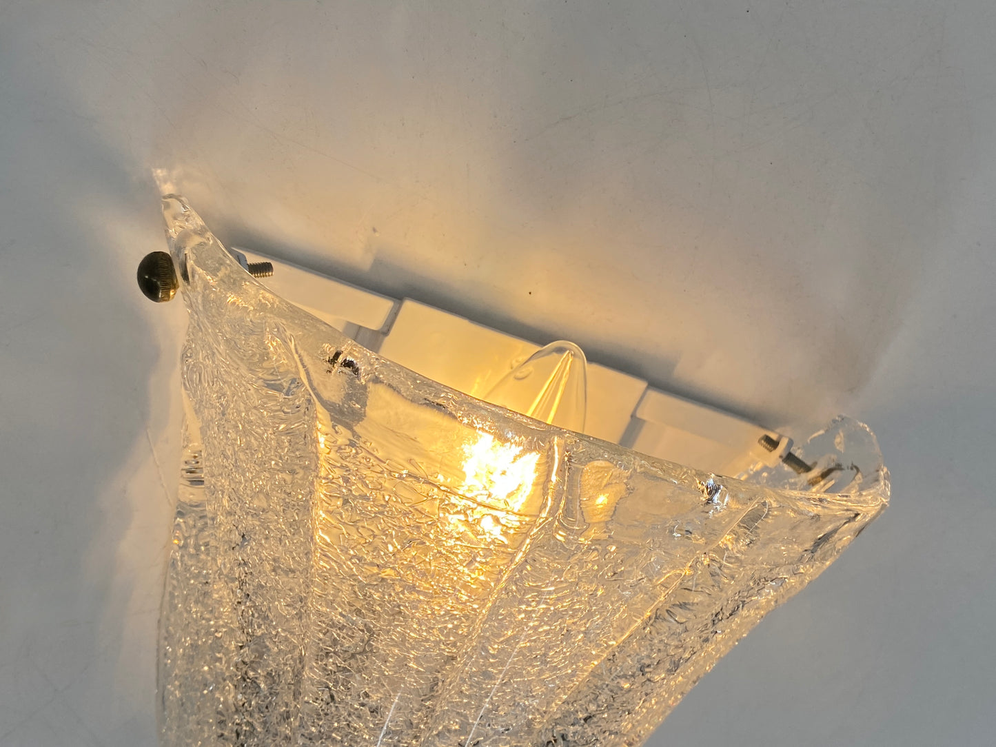 Wandlampe mit Eisglasstruktur aus Muranoglas von Lucitalia, Italien 1970er