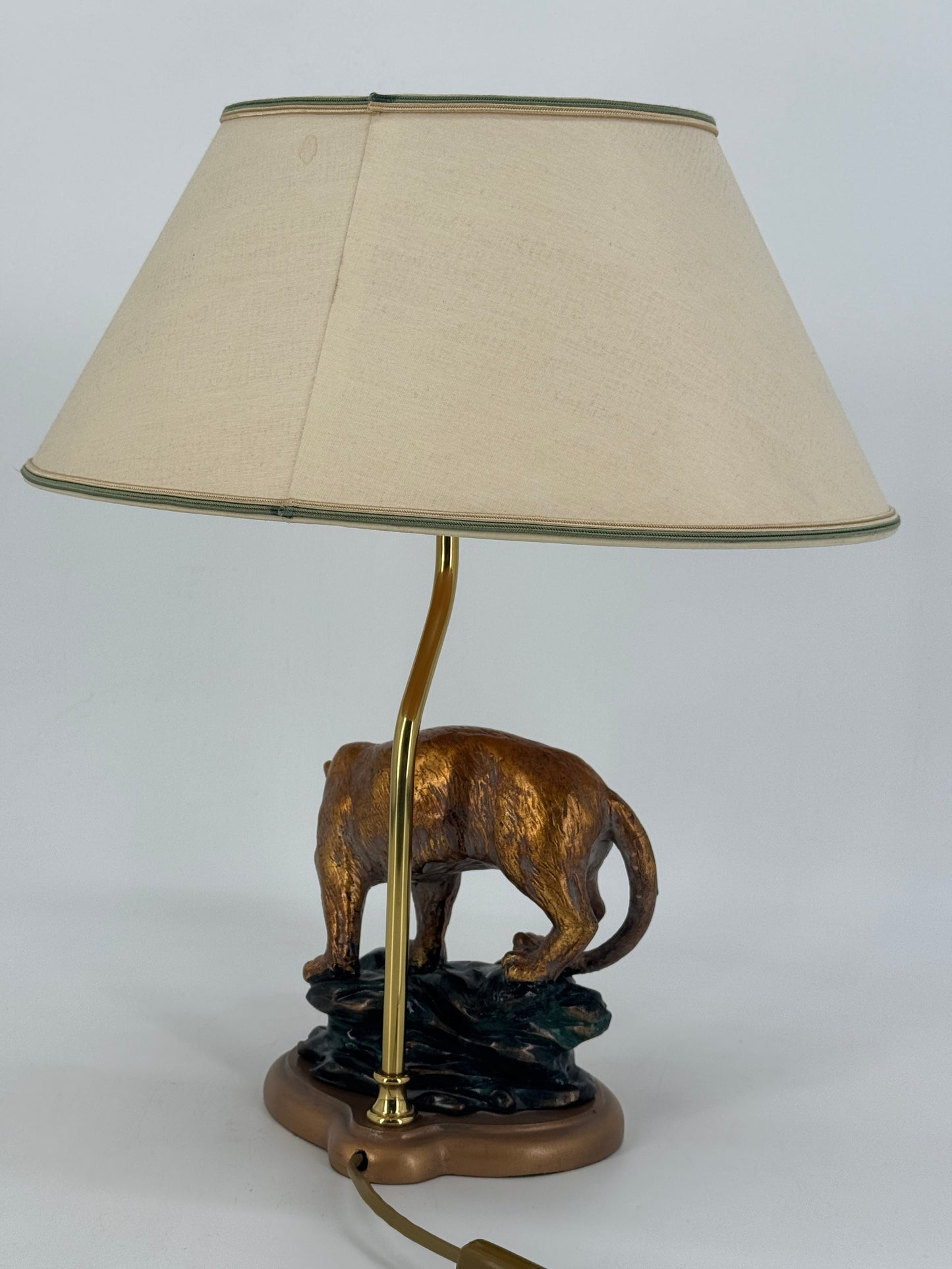 Tischlampe von Feese in Urban Jungle Stil