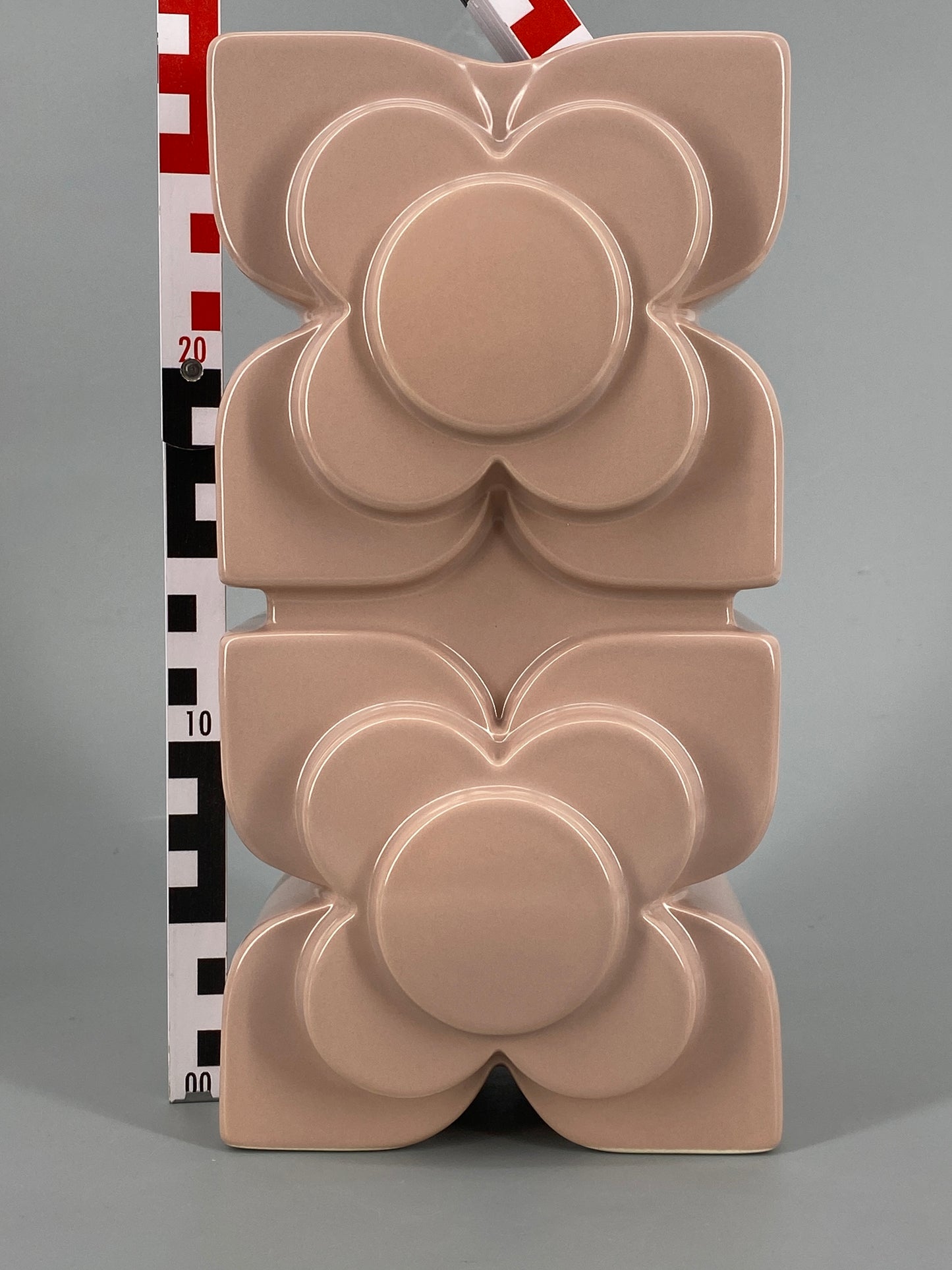 Keramikvase in Rosa von Orla Kiely in Originalverpackung, 2018