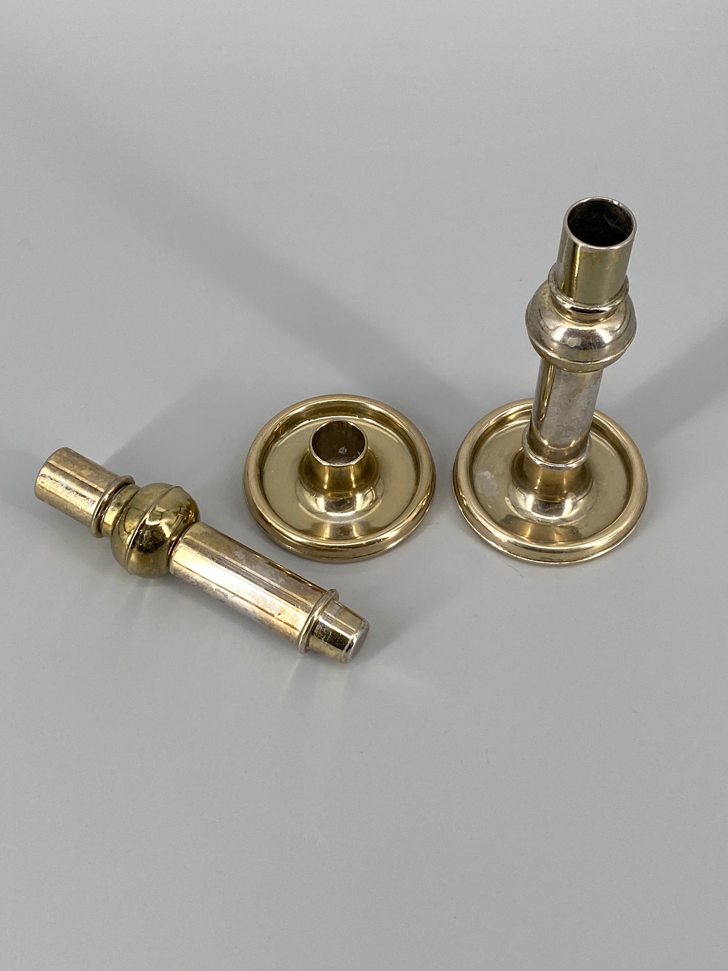 2 modulare Kerzenhalter aus Messing, 1970er