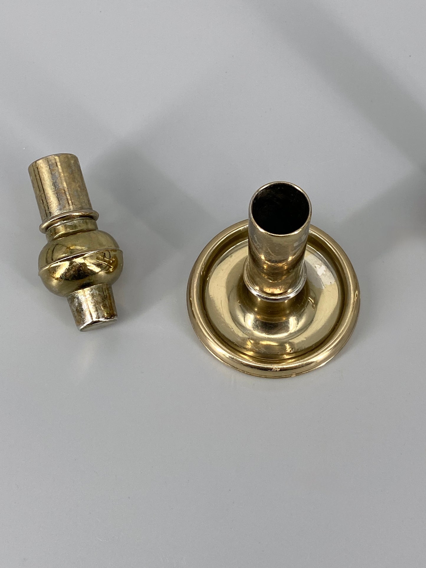 2 modulare Kerzenhalter aus Messing, 1970er