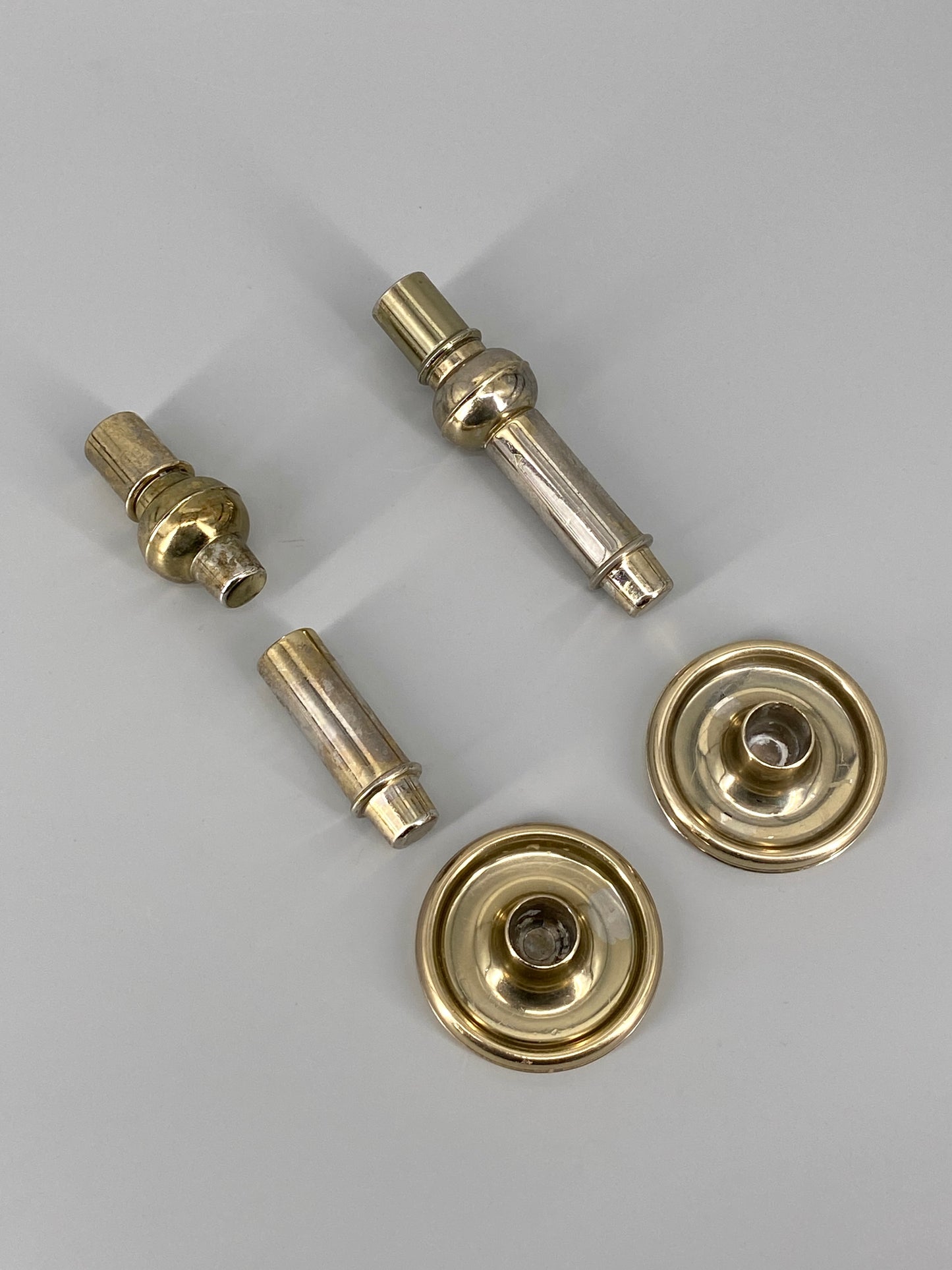 2 modulare Kerzenhalter aus Messing, 1970er