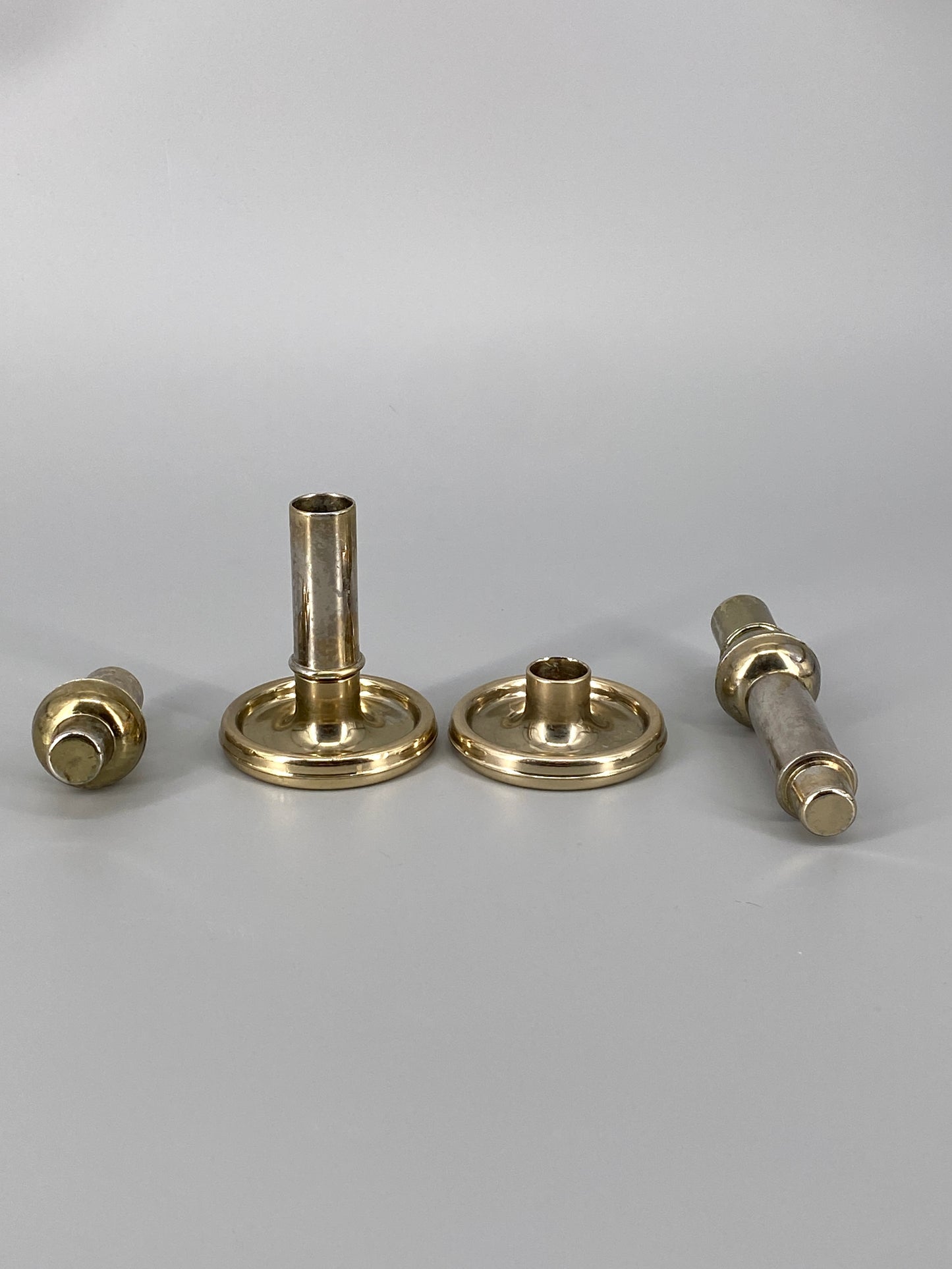 2 modulare Kerzenhalter aus Messing, 1970er