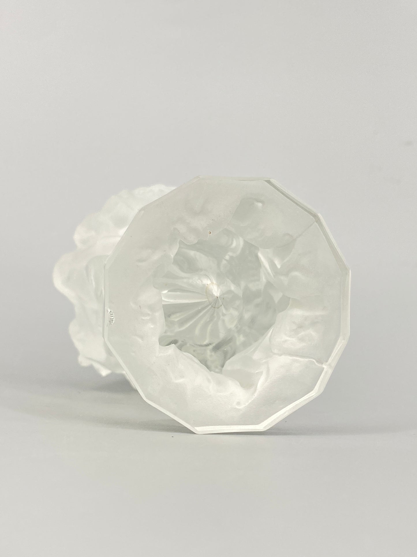 Art Deco Vase von Hoffmann & Schlevogt aus Pressglas in Transparent