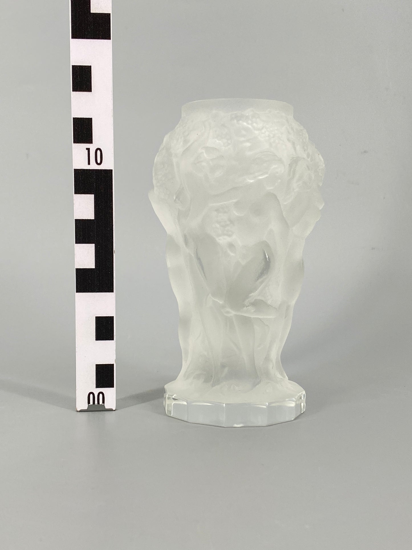 Art Deco Vase von Hoffmann & Schlevogt aus Pressglas in Transparent