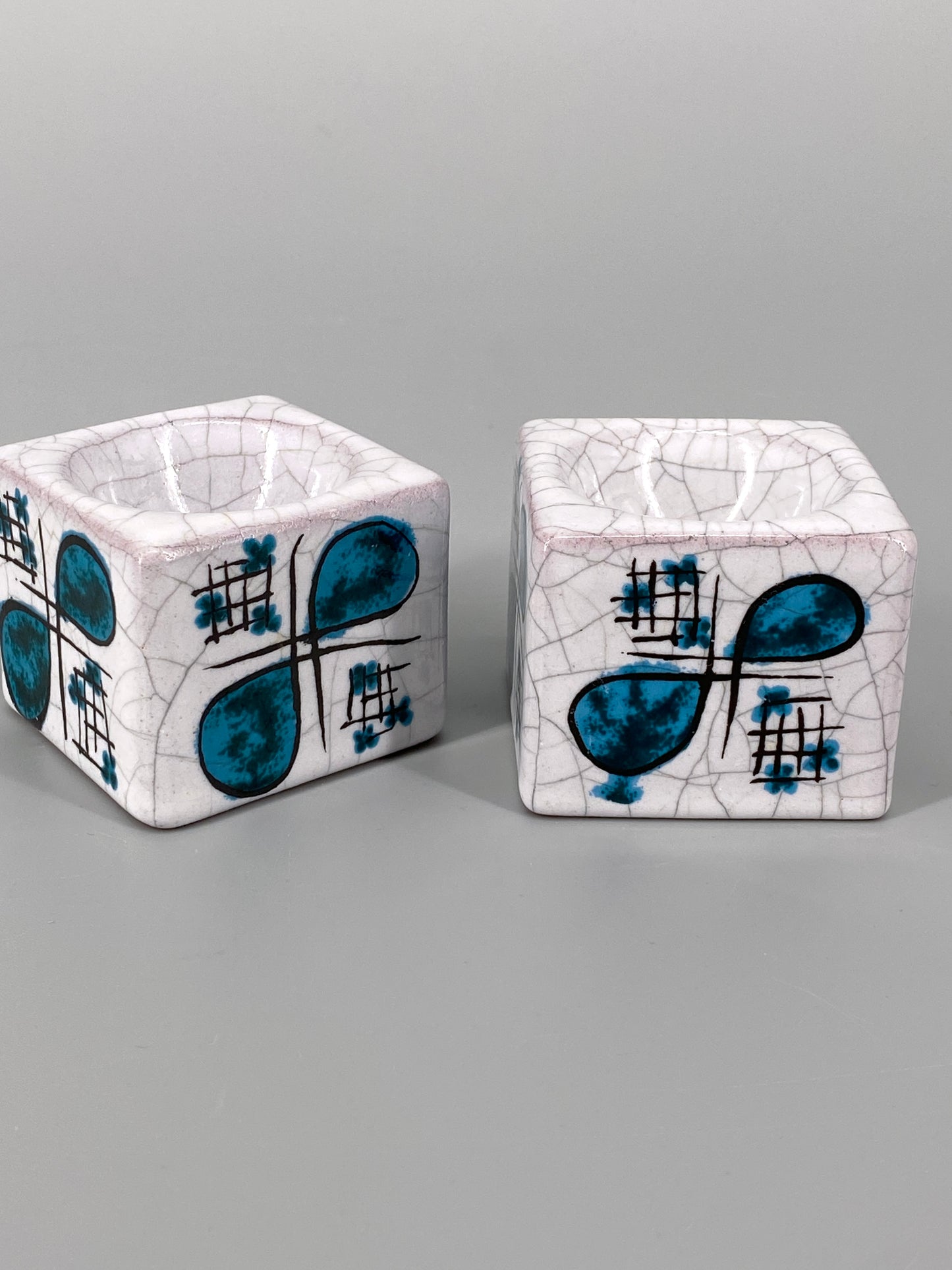 2 Eierbecher von Paul Speck für Karlsruher Majolika, Karlsruhe, 1924