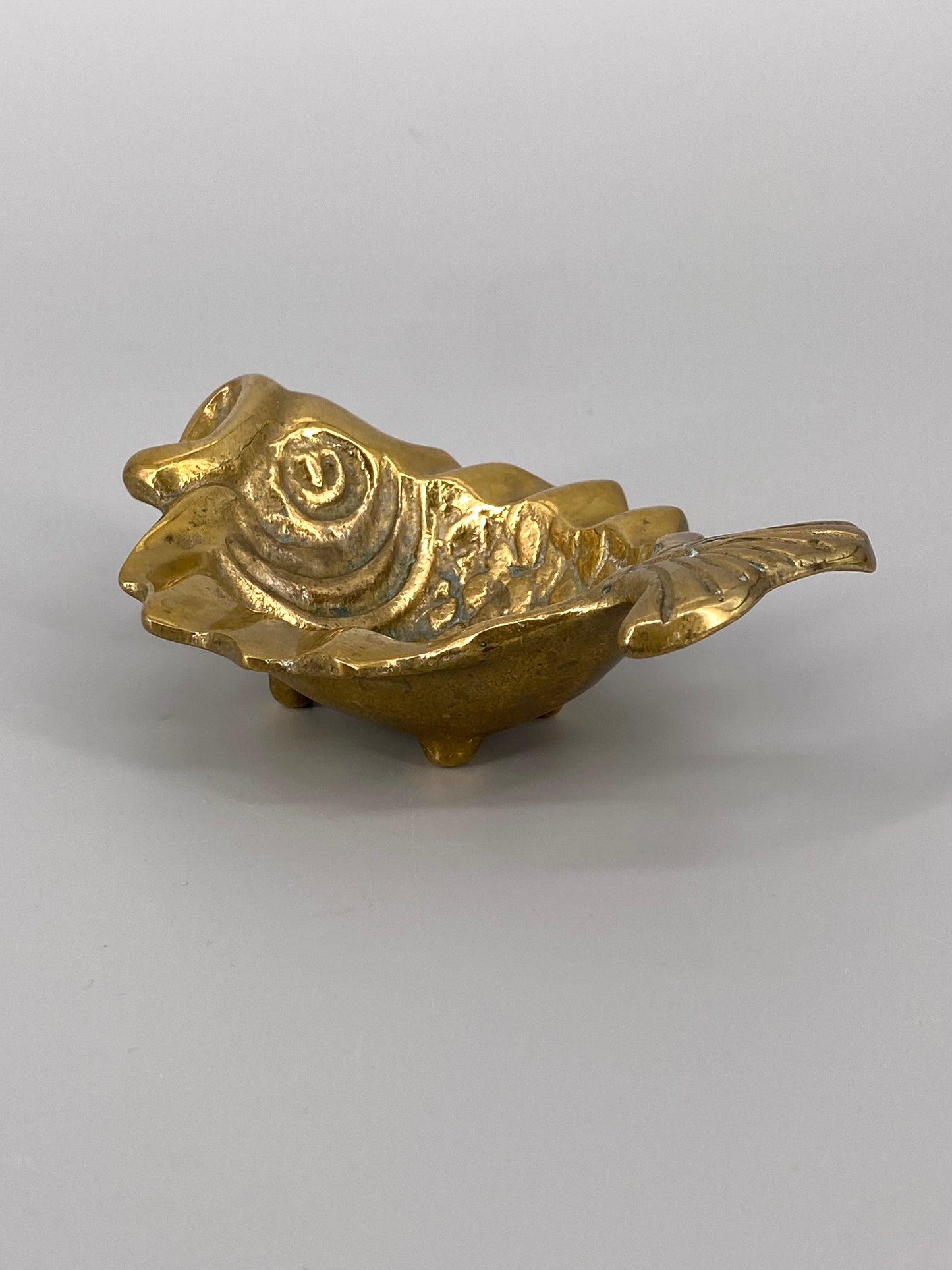 Mid Century Fisch Aschenbecher aus Messing, 1960er