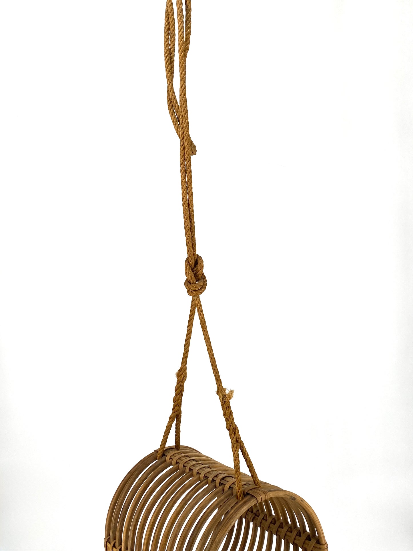 Hängender Zeitungsständer aus Rattan, geflochten, vintage