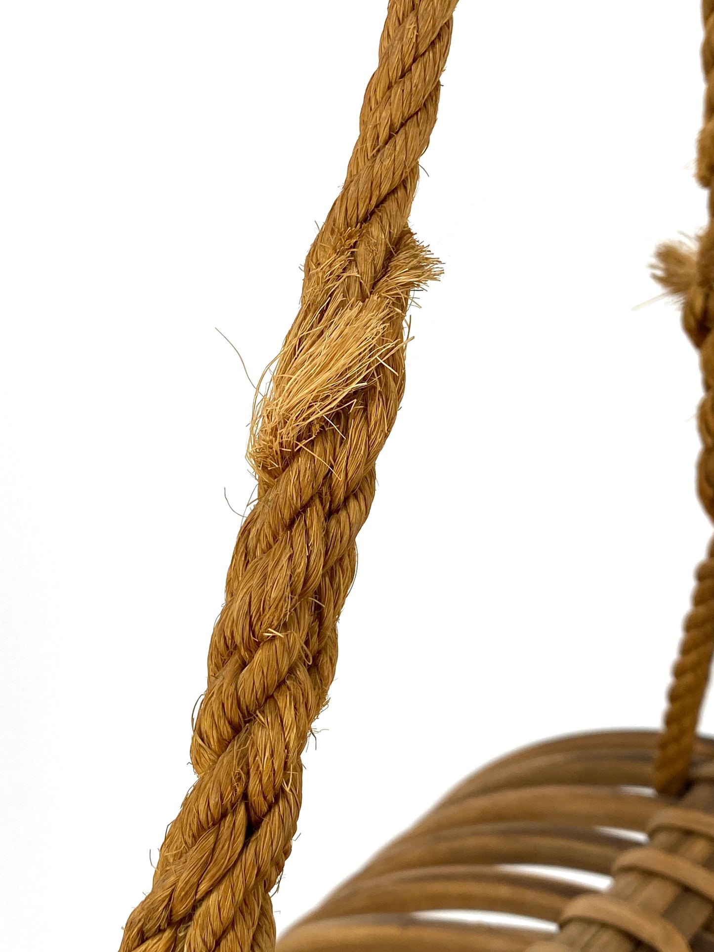 Hängender Zeitungsständer aus Rattan, geflochten, vintage