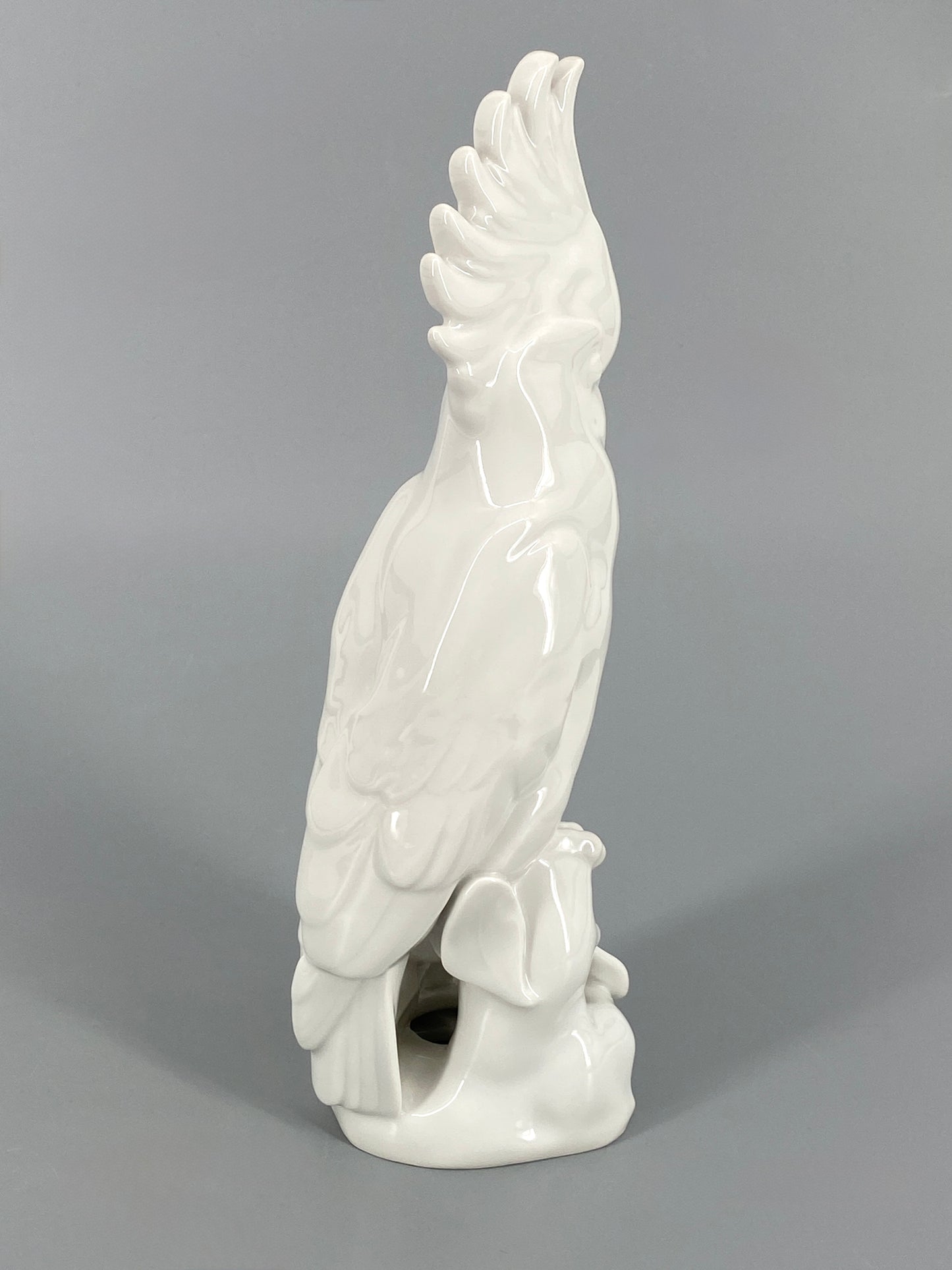 Porzellanfigur eines Haubenkakadus von KPM, Entwurf von 1910, 1. Wahl