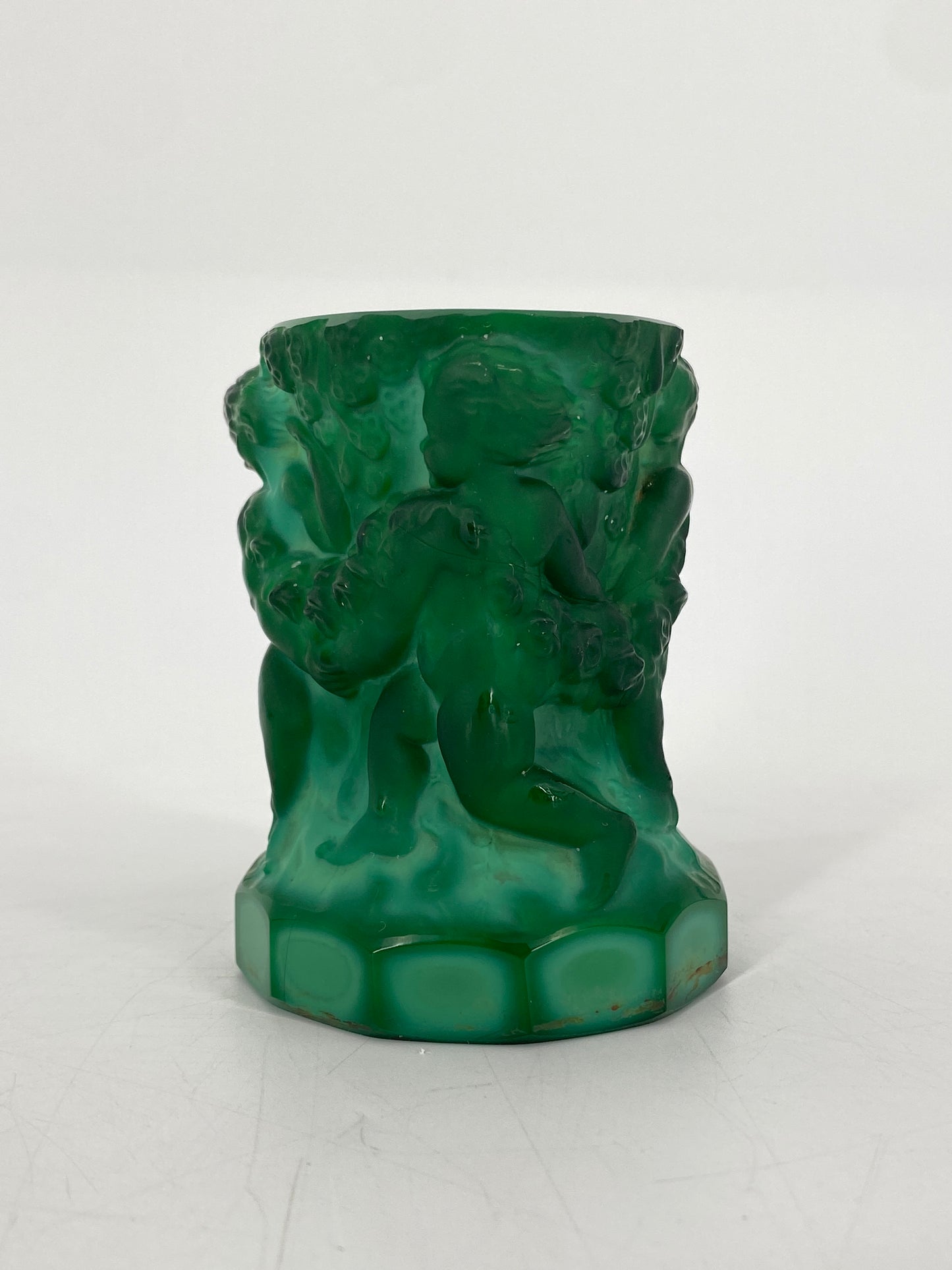Kleine Blumenvase von Hoffmann & Schlevogt aus grünem Malachitglas