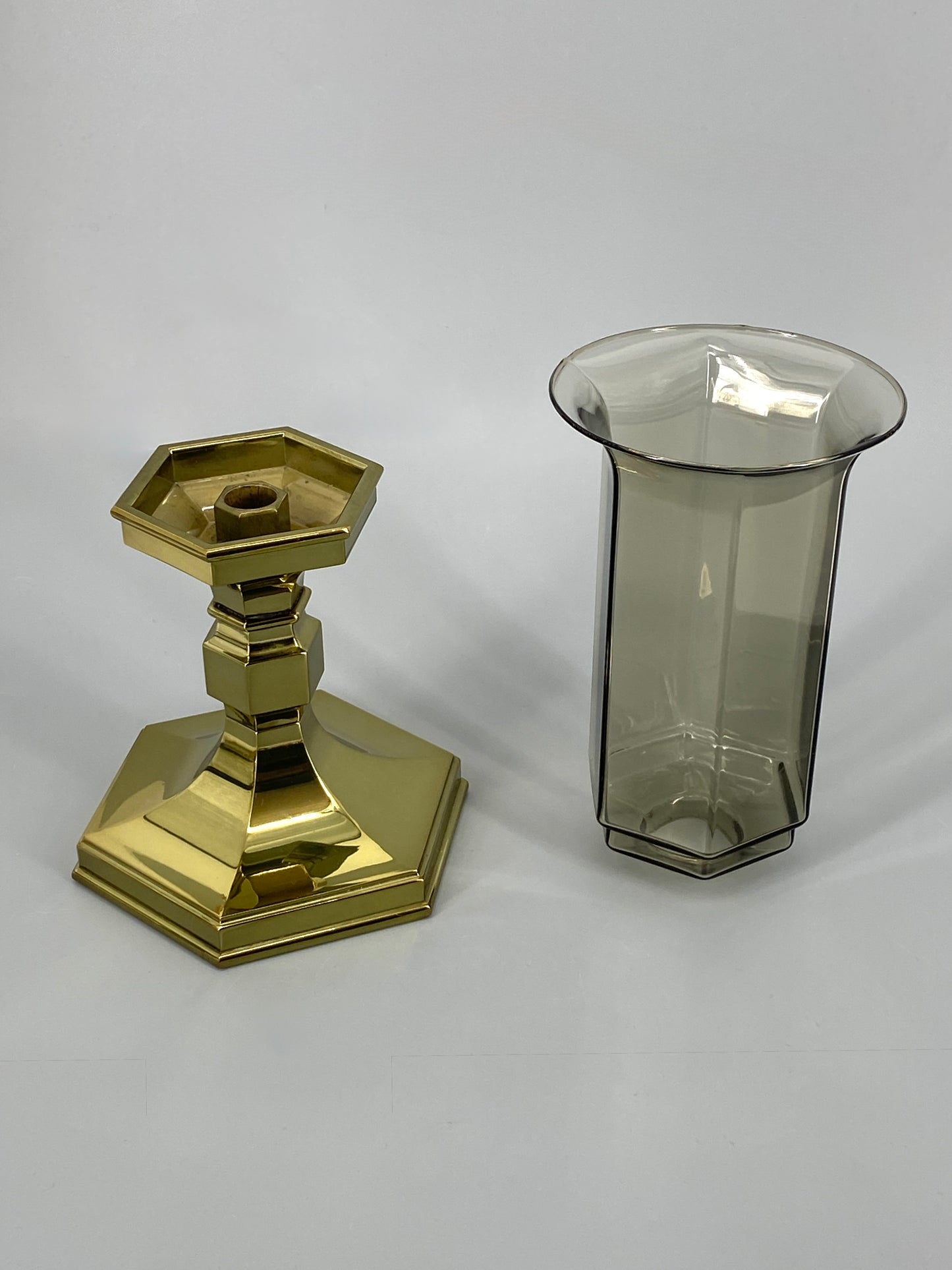 Kerzenhalter Paar von Erwin Nagel für Nagel Geschenke aus poliertem Messing und Rauchglas, 70er Jahre