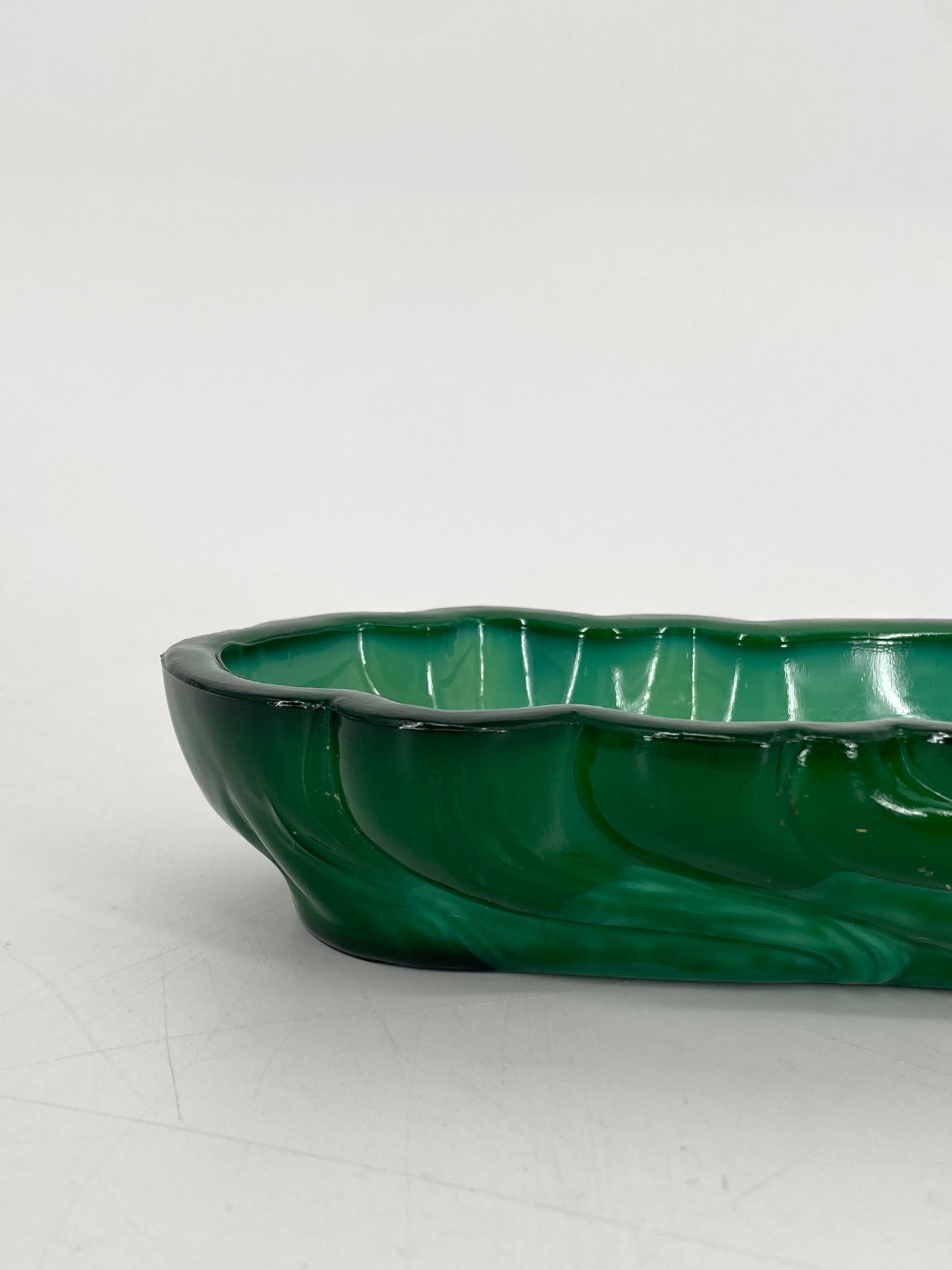 Art Deco Ablageschale von Hoffmann & Schlevogt aus grünem Malachitglas