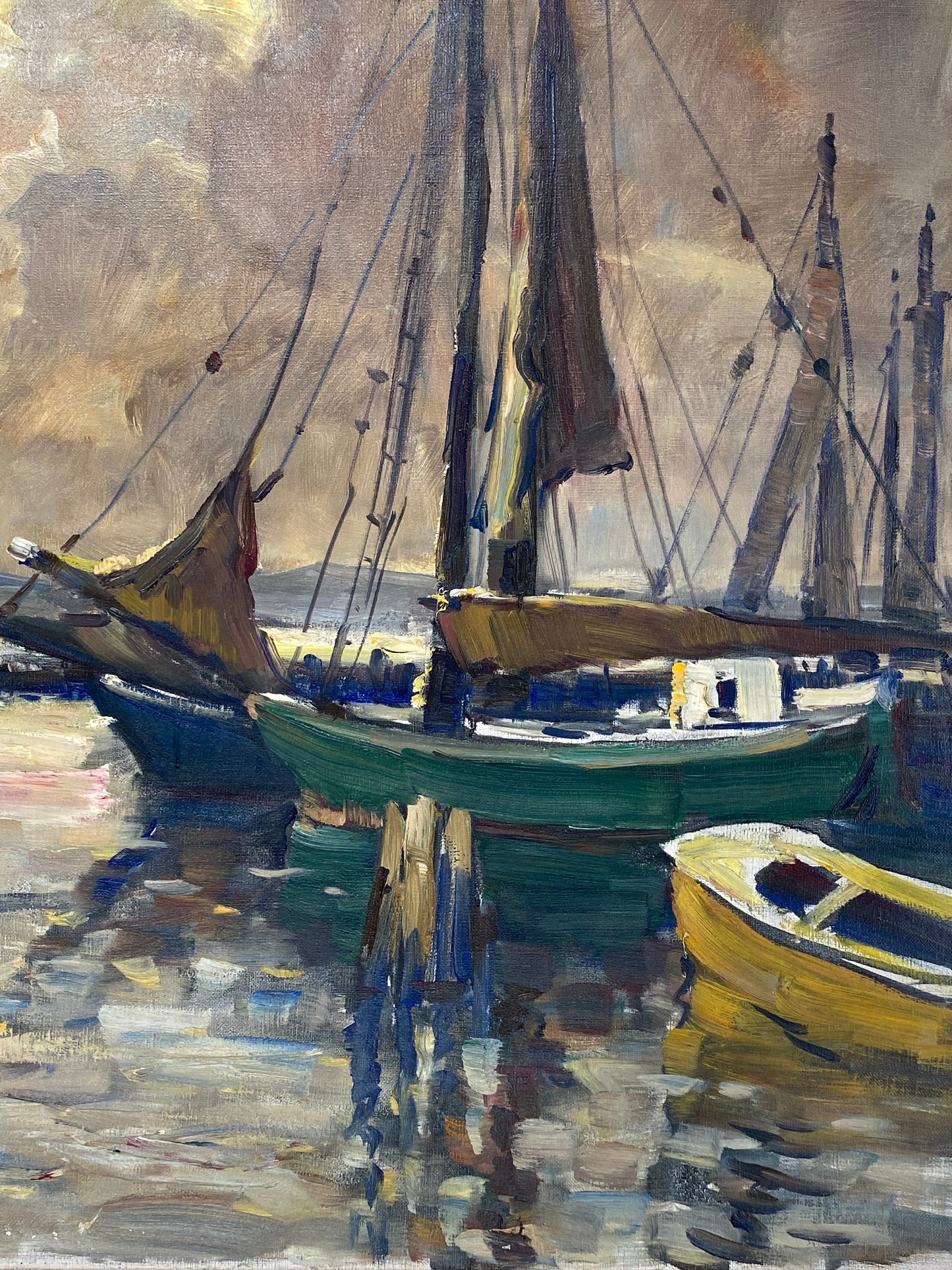 Großes, signiertes Ölgemälde "Hafenlandschaft mit Segelschiffen" von Hans Gleissner (1880–1935), gerahmt