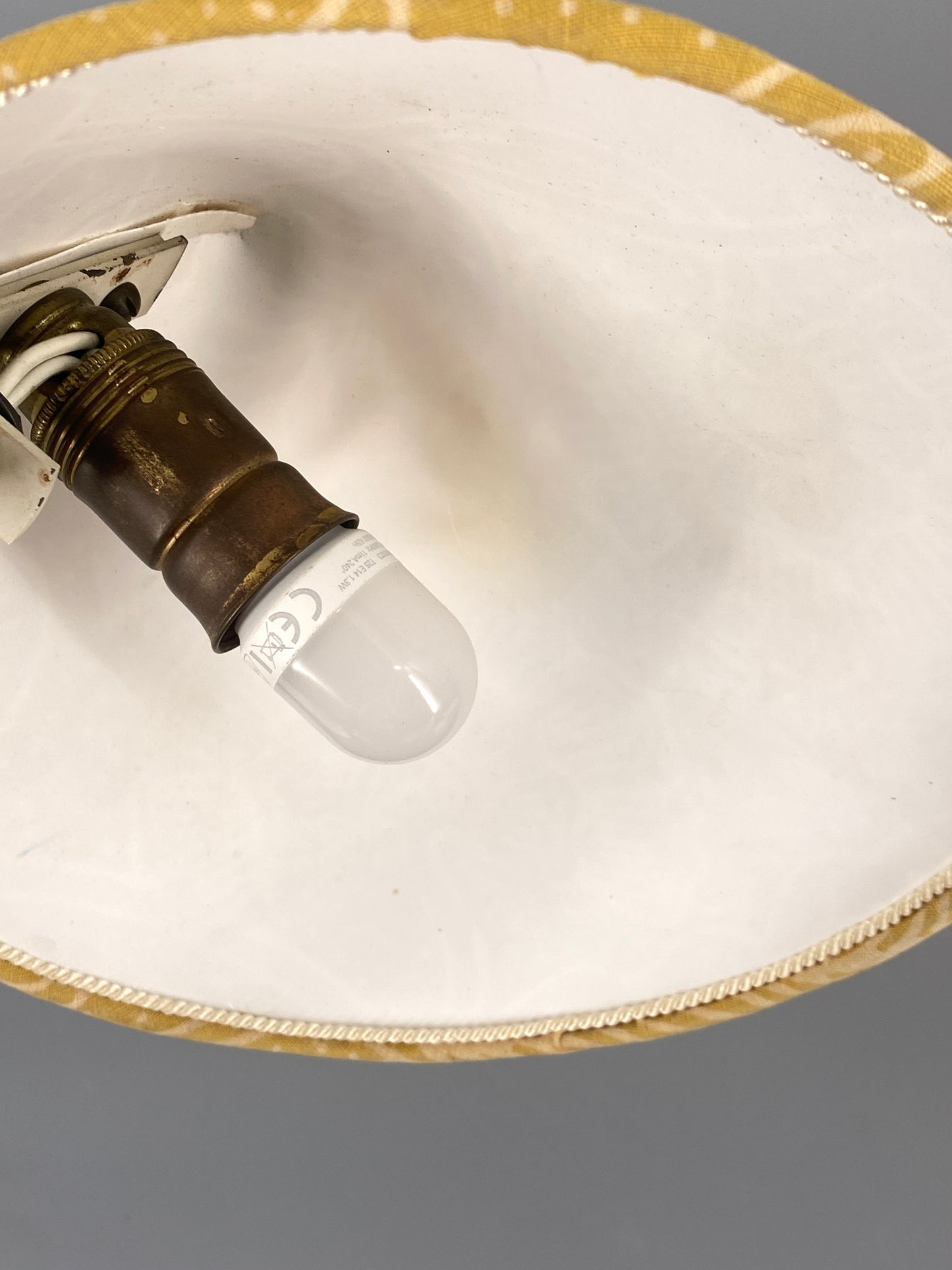 2 Vintage Tischlampen mit Krähenfuß, 1950er