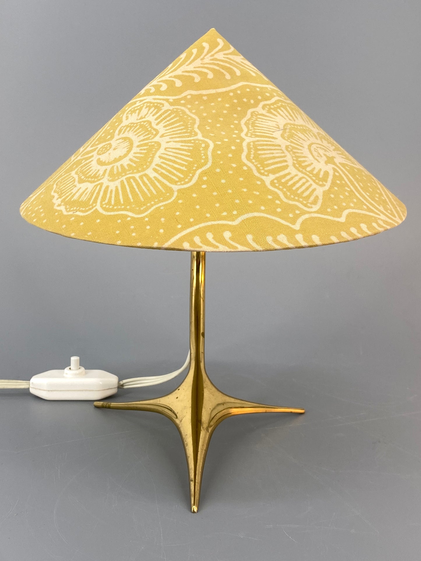 2 Vintage Tischlampen mit Krähenfuß, 1950er
