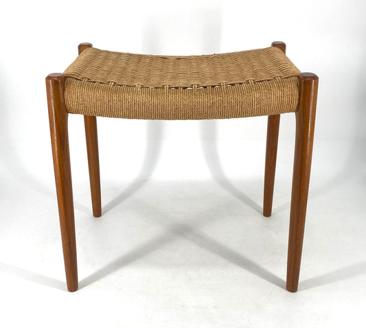 Hocker / Ottomane "80A" aus Teakholz von Niels Otto Møller für J.L. Møller Møbelfabrik, Dänemark 1963