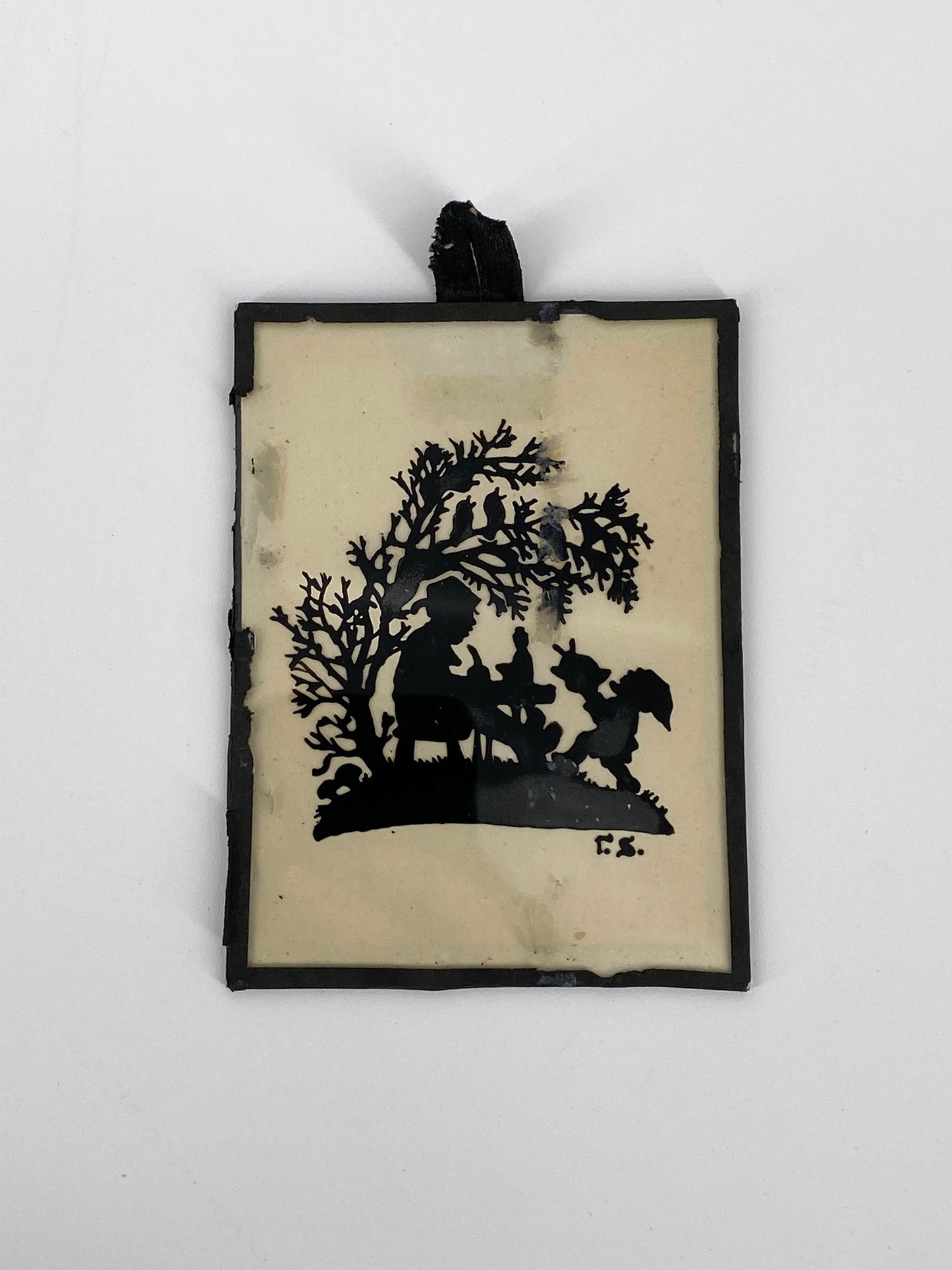 3 Scherenschnitte mit Märchenmotiven, frühes 20. Jh.