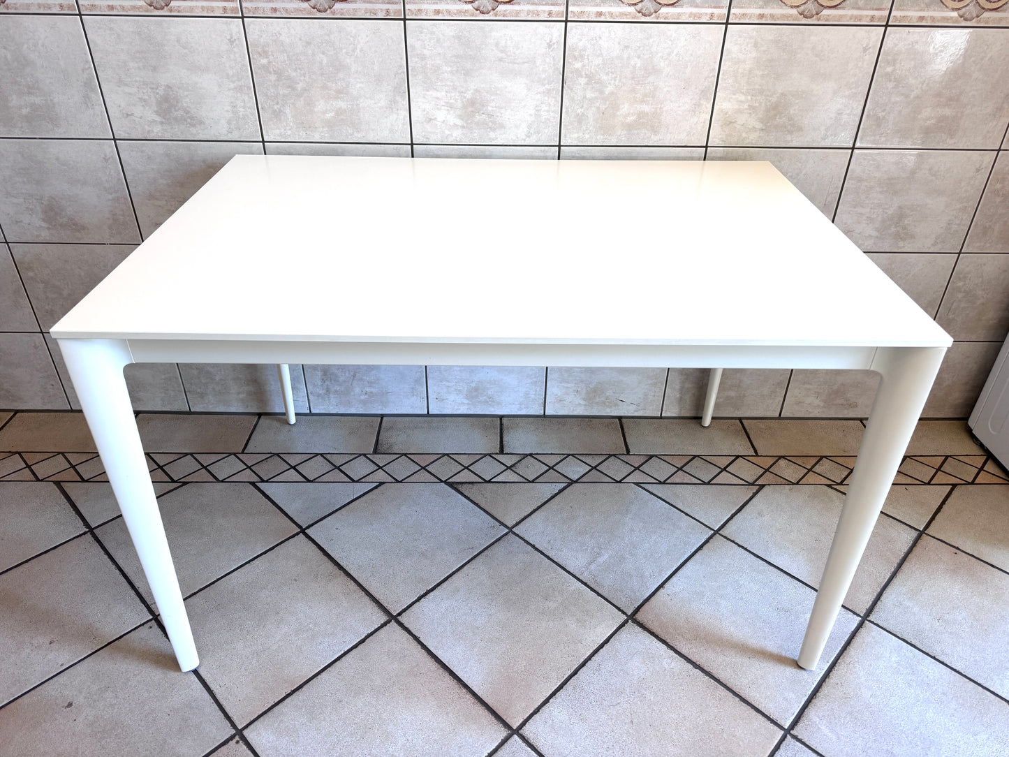 Boconcept Esstisch in mattweiß Strukturlack