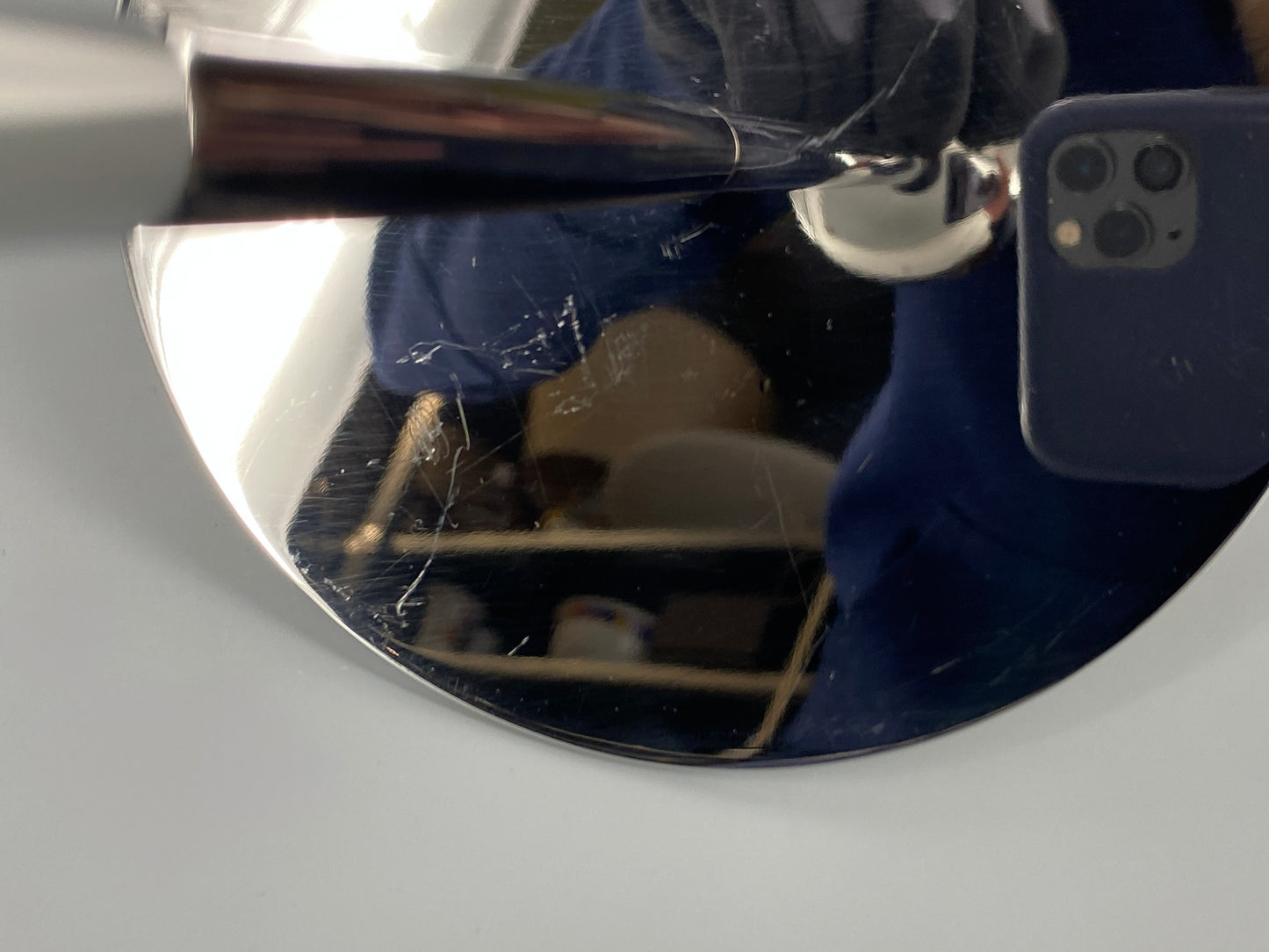 Klassisch moderner Kerzenhalter aus poliertem Edelstahl von Pott, Solingen