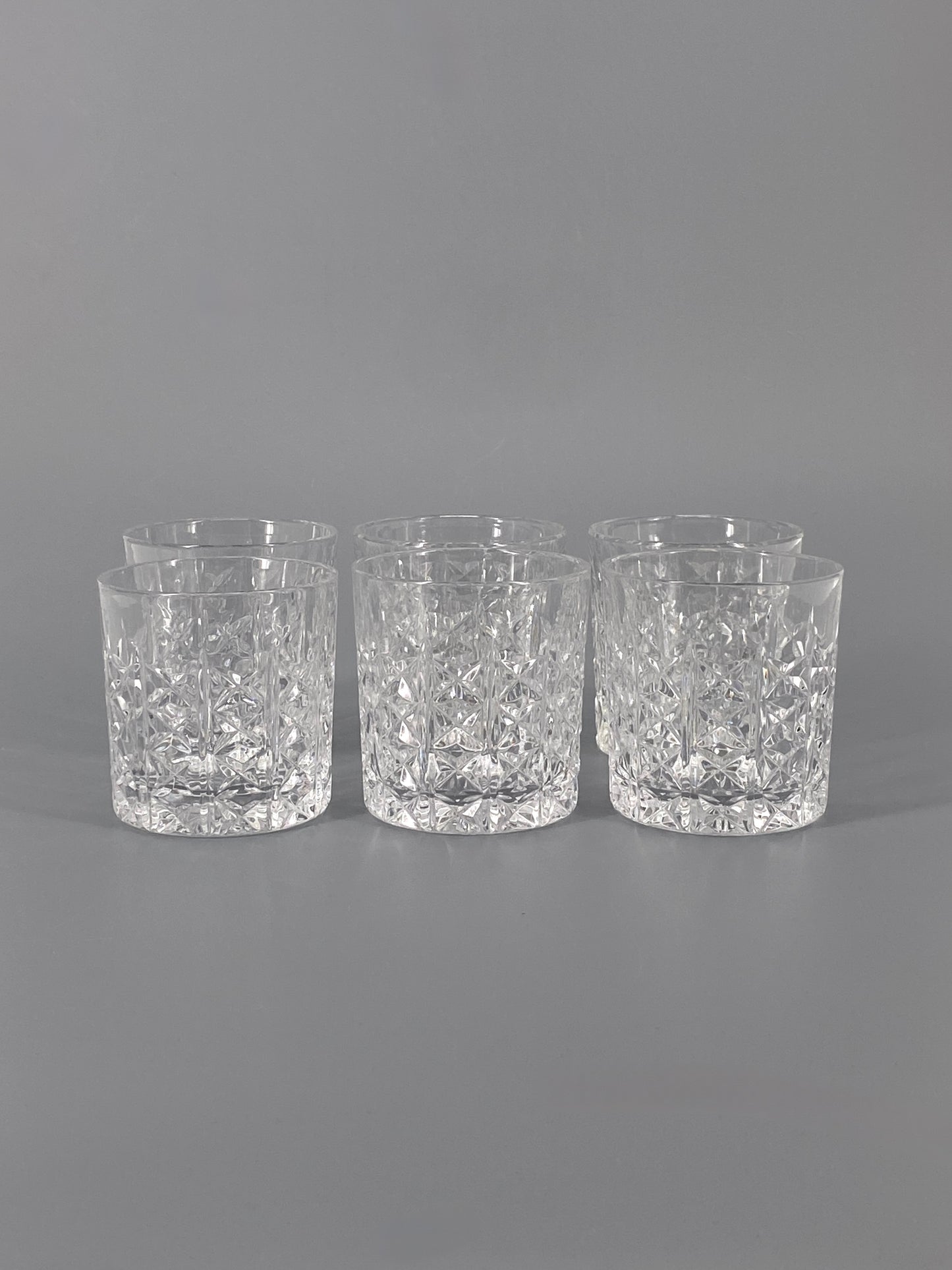 6 Whisky Gläser mit gekreuztem Schliff