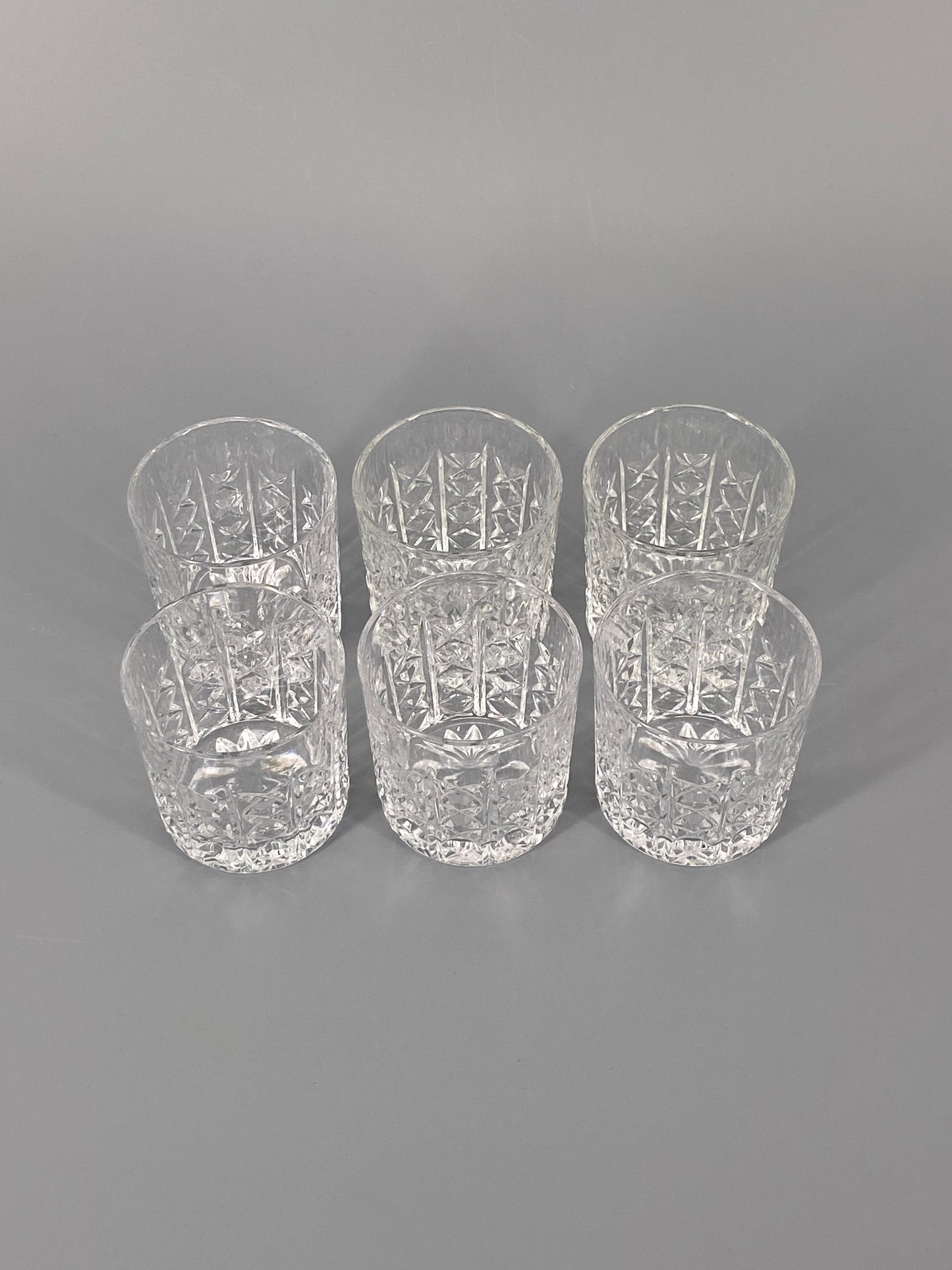 6 Whisky Gläser mit gekreuztem Schliff