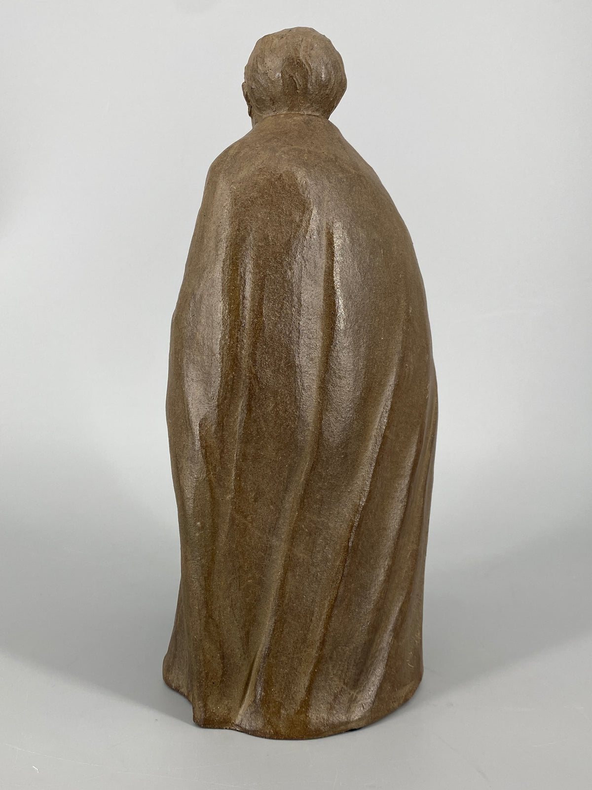 Handsignierte Figurgruppe der heiligen Familie von Helmut Bourger (1929–1989) aus Ton mit Kupfer patiniert, 1979